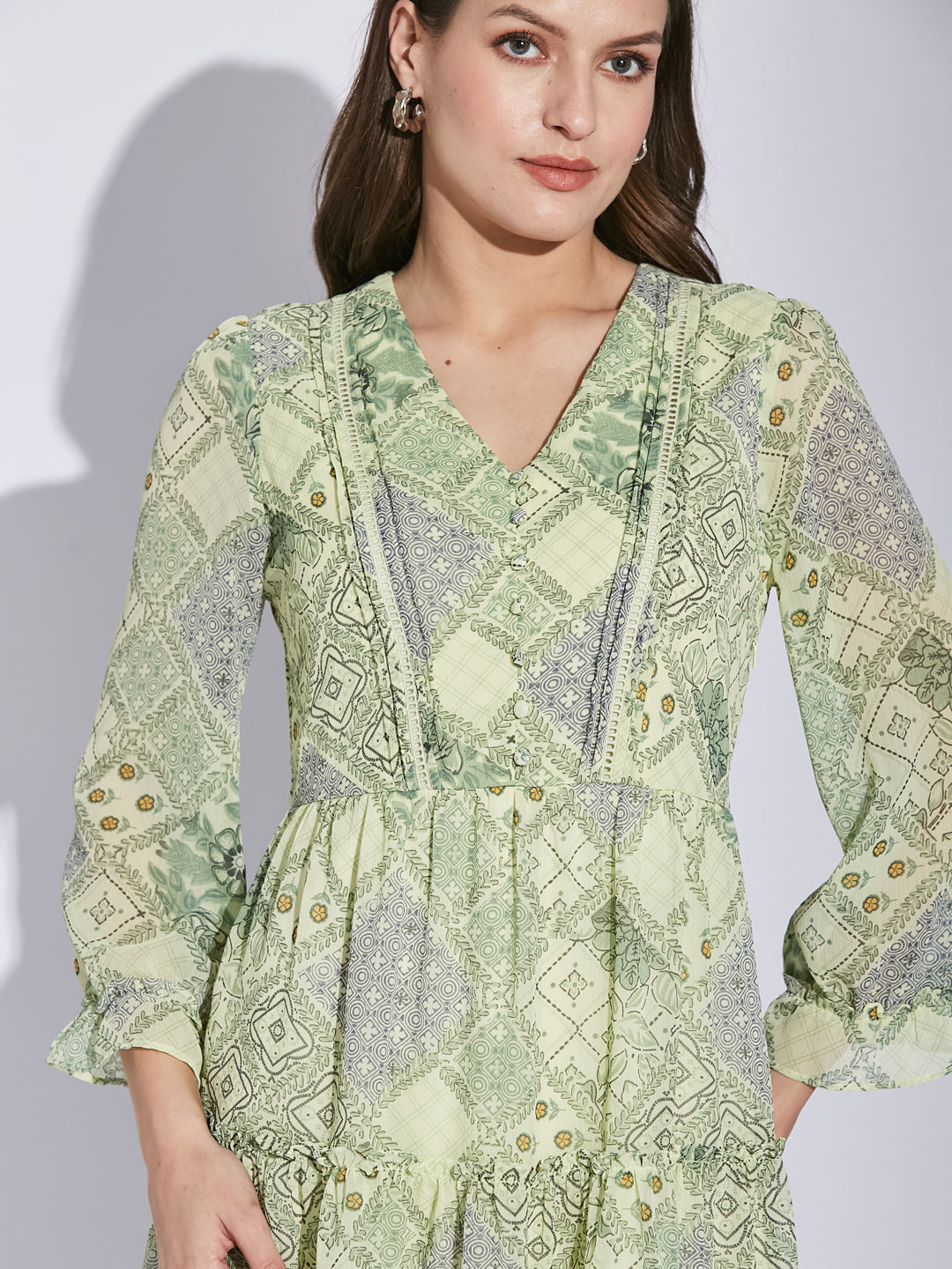 Latin Quarters Women Green V-Neck 3/4 Sleeve Printed Dress