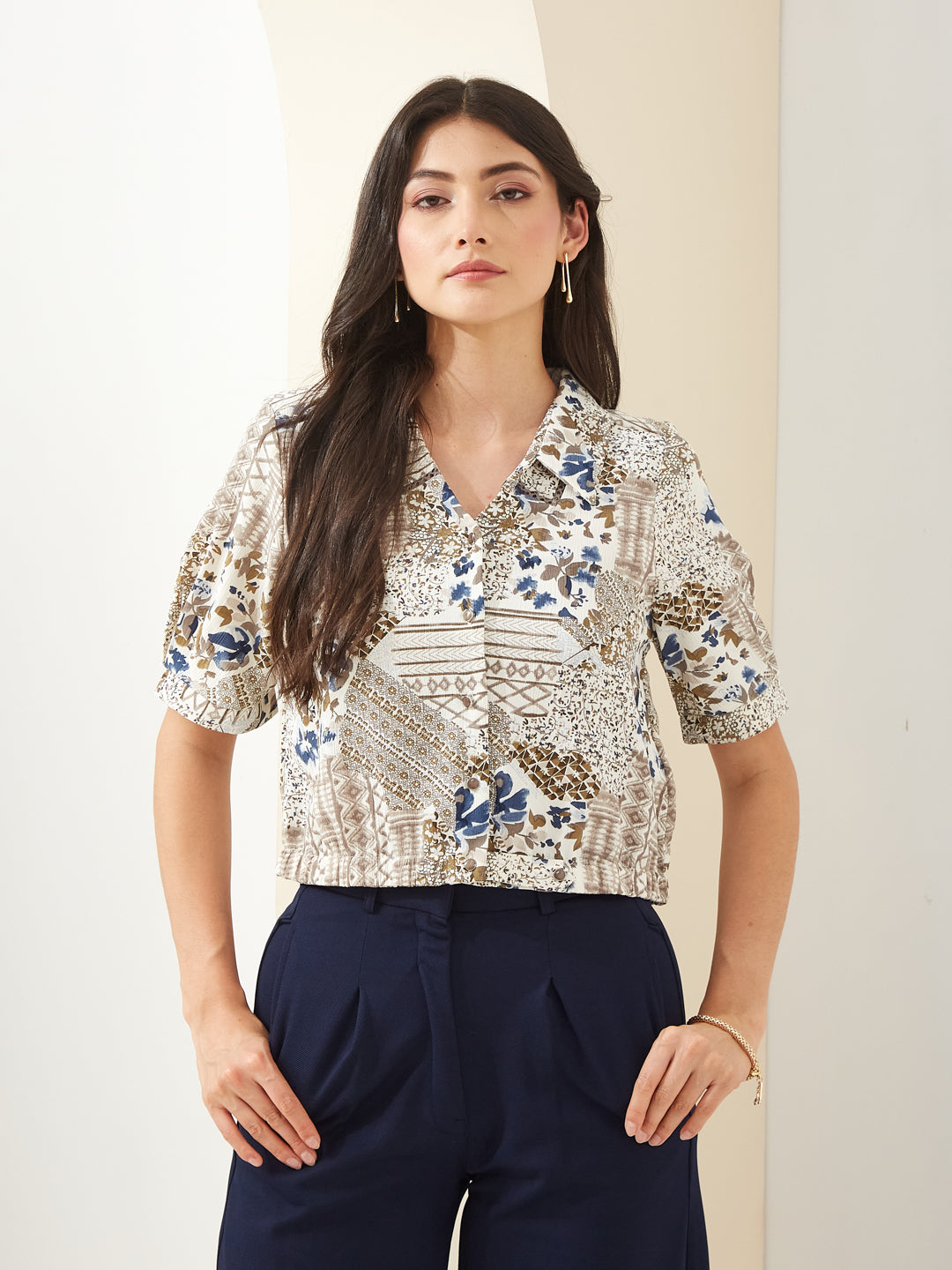 Latin Quarters Women White Collared Short Sleeves Printed Casual Shirt