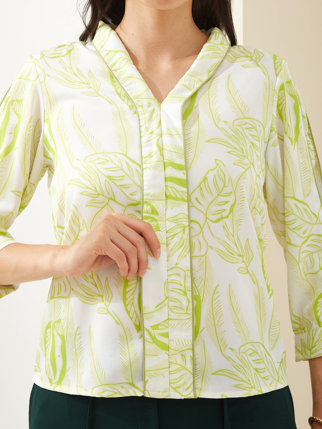 Latin Quarters Women White V- Neck 3/4th Sleeves Printed Casual Top