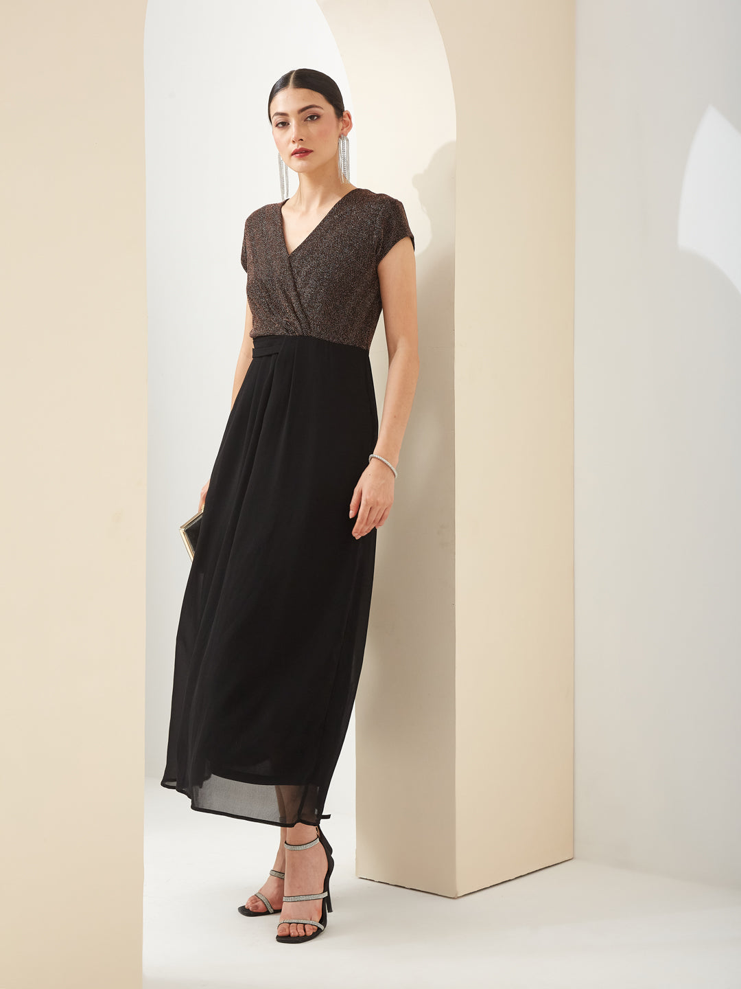 Latin Quarters Women Black V- Neck Short Sleeves A-Line Solid Party Dress