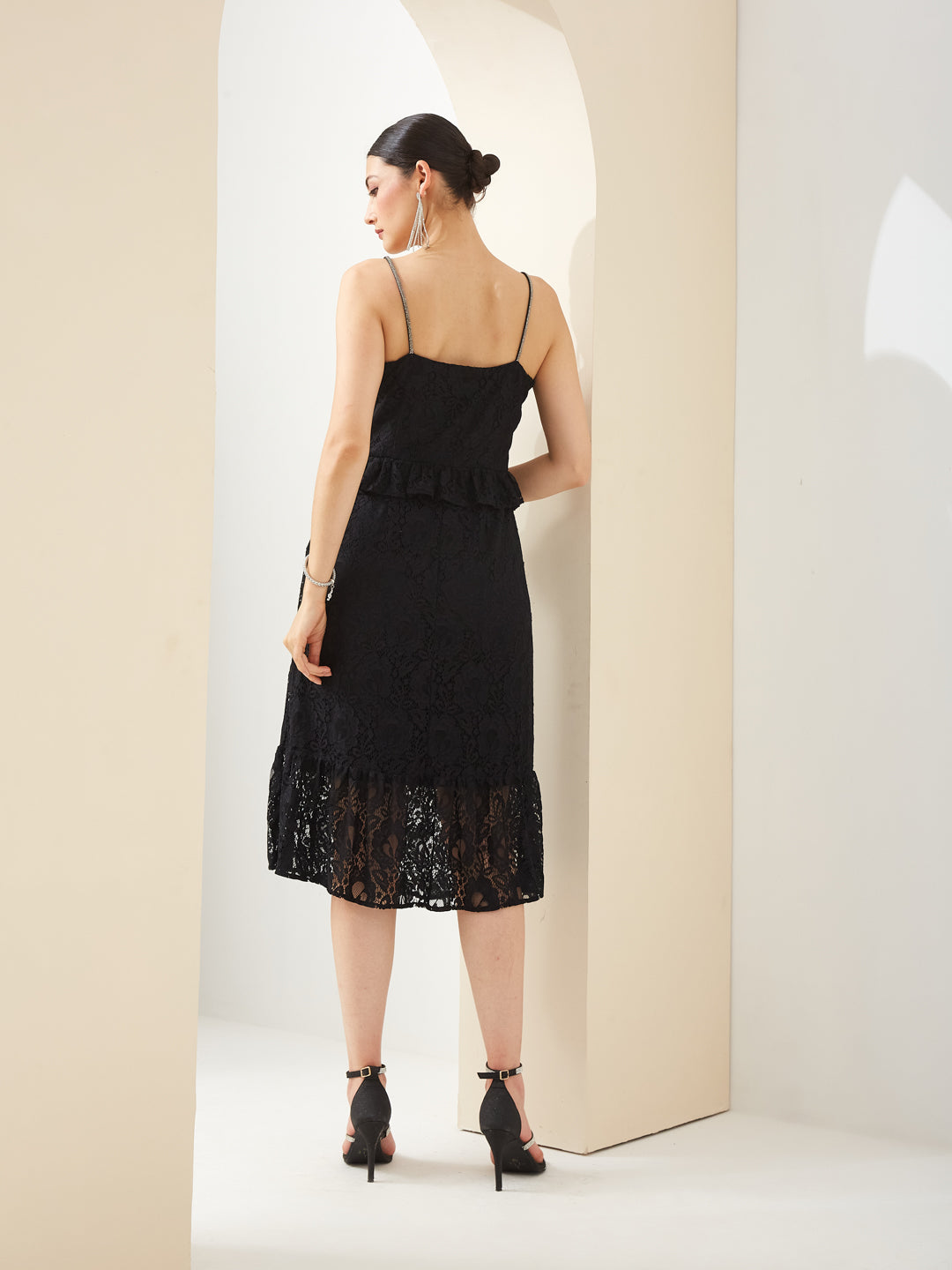 Latin Quarters Women Black Sleeveless A-Line Midi Dress