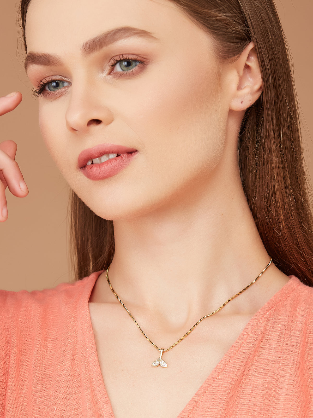 Trendy & Lightweight Gold Plated Chain With Pendant For Women & Girls
