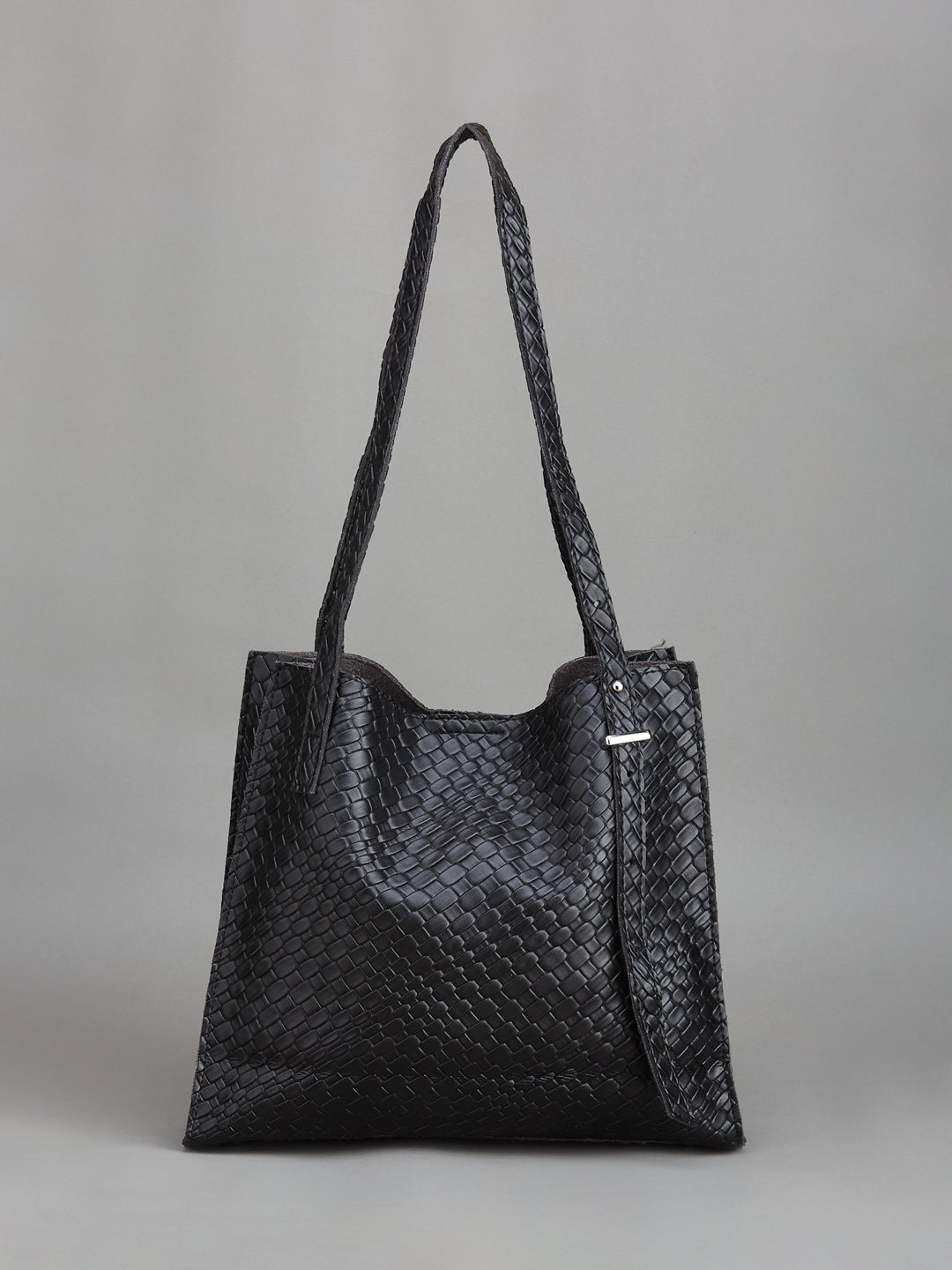 Latin Quarters Women's Black Embossed Shoulder Bag
