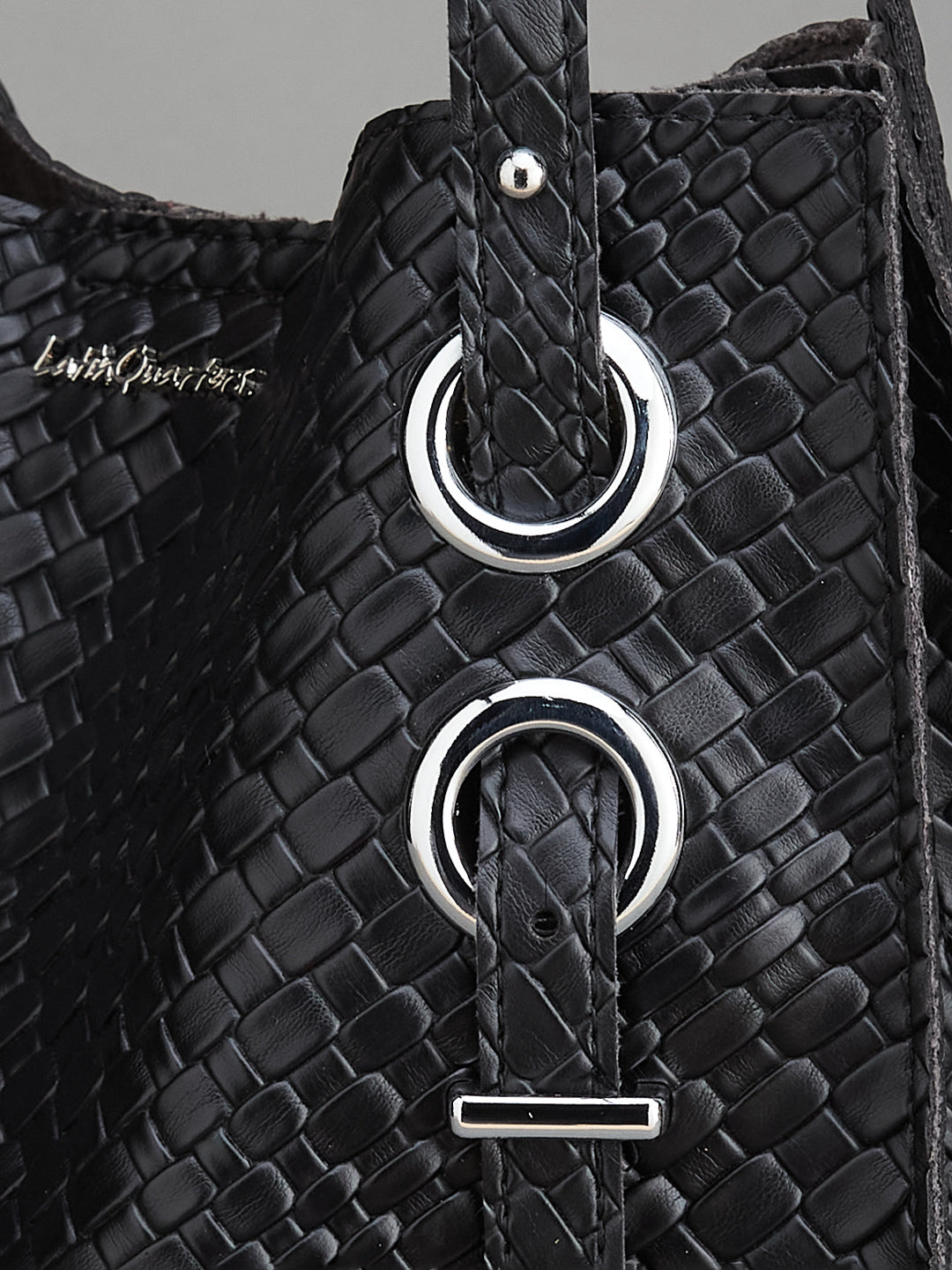 Latin Quarters Women's Black Embossed Shoulder Bag