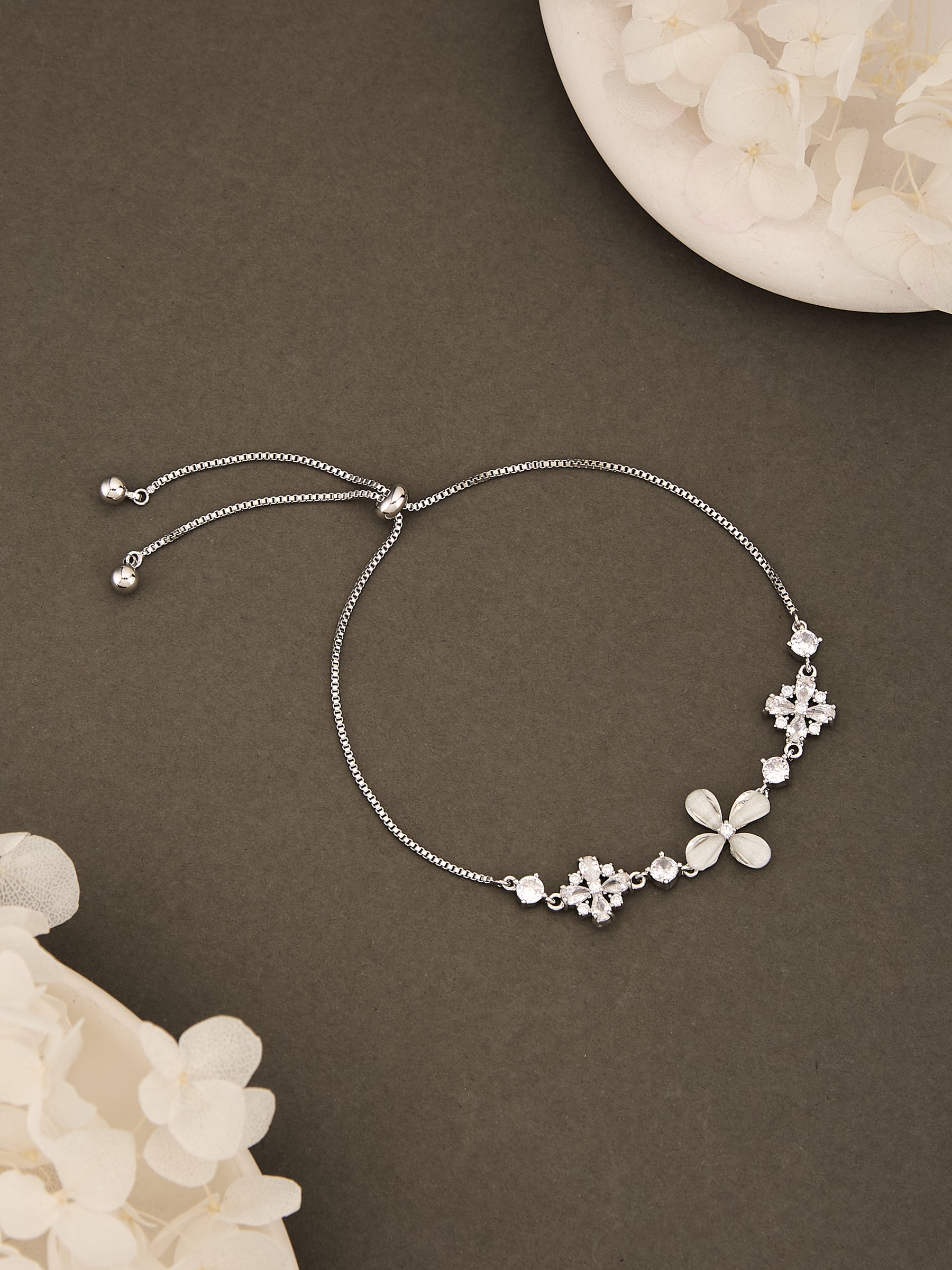 Latin Quarters Women's Adjustable Silver Flower Bracelet