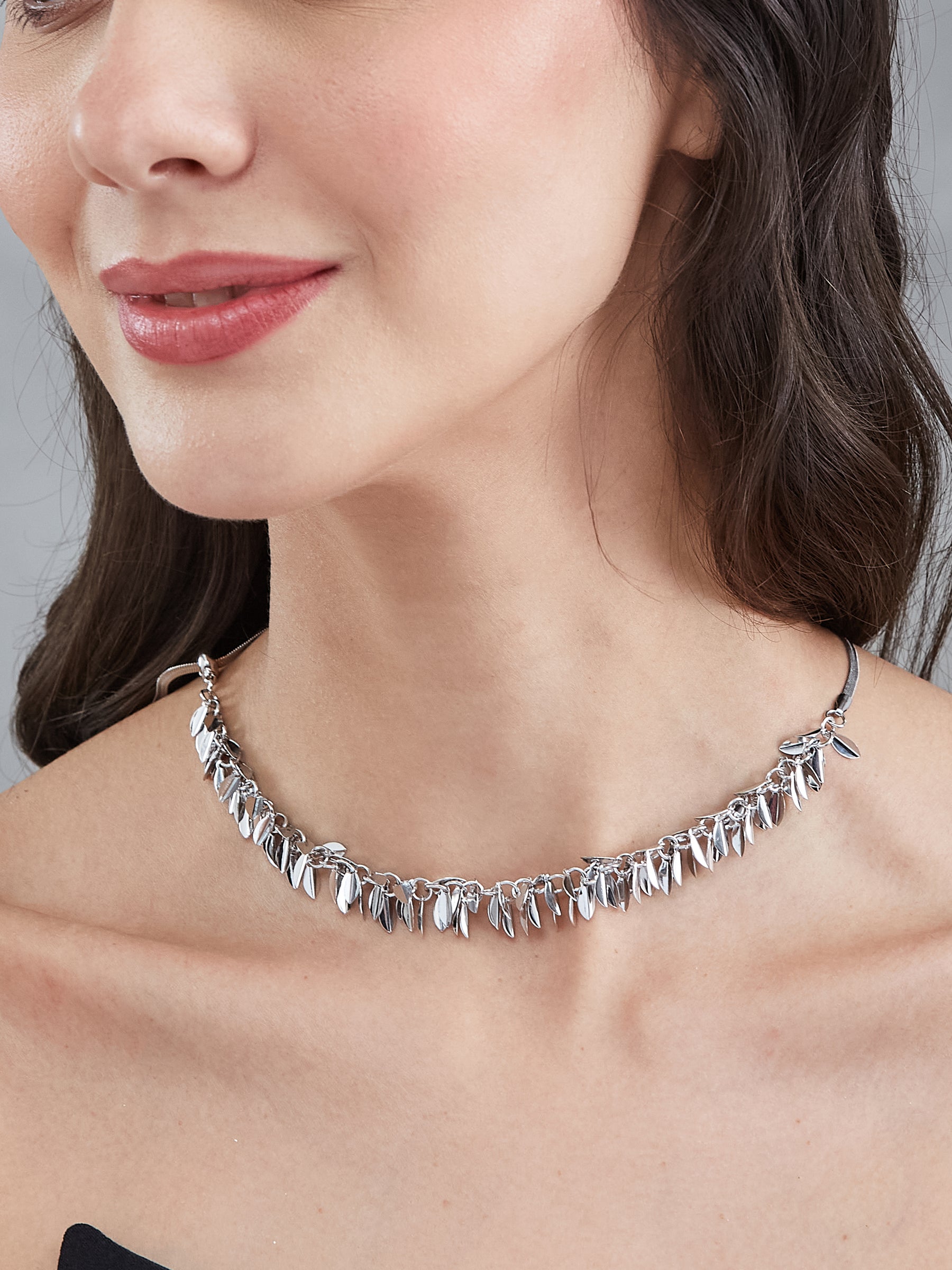 Latin Quarters Women's Silver-Toned Dainty Leaf Drop Choker Necklace