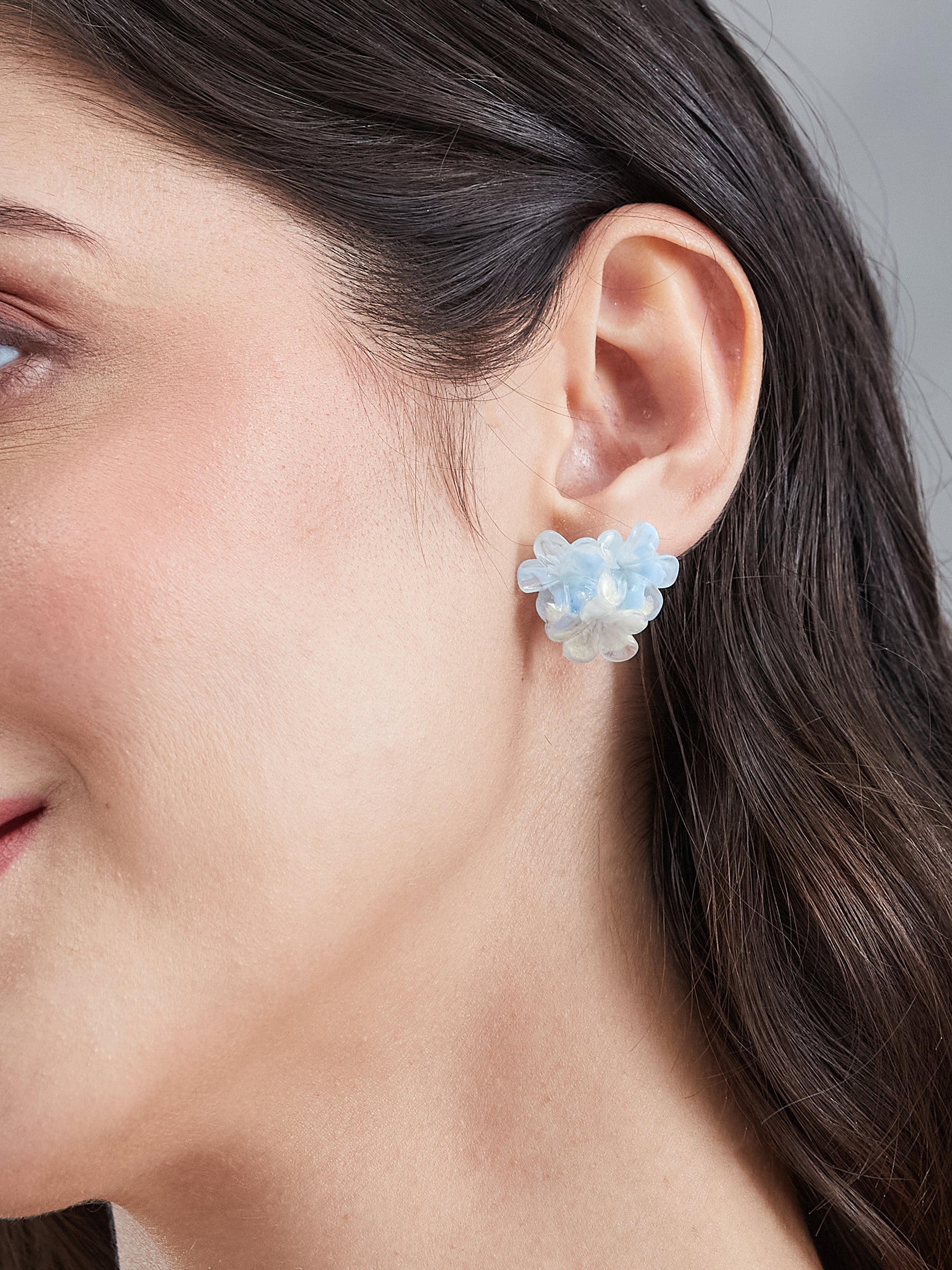 Latin Quarters Women's Floral Stud Earrings