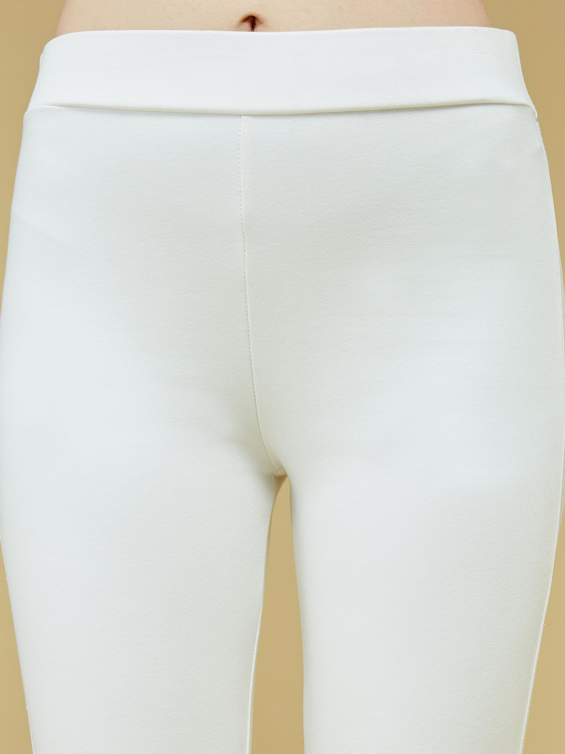 Ivory Solid With Tape Legging Pant