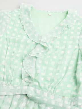 Green 3/4 Sleeve Printed Short Blouse Top