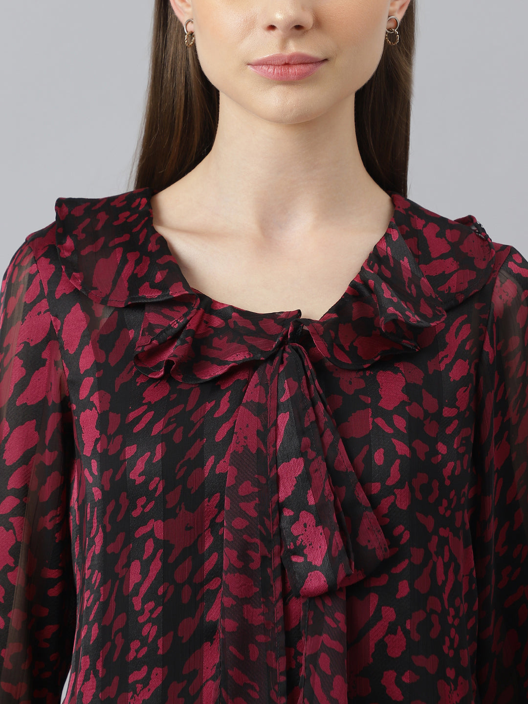 Maroon Full Sleeve Round Neck Printed Women Blouse Top