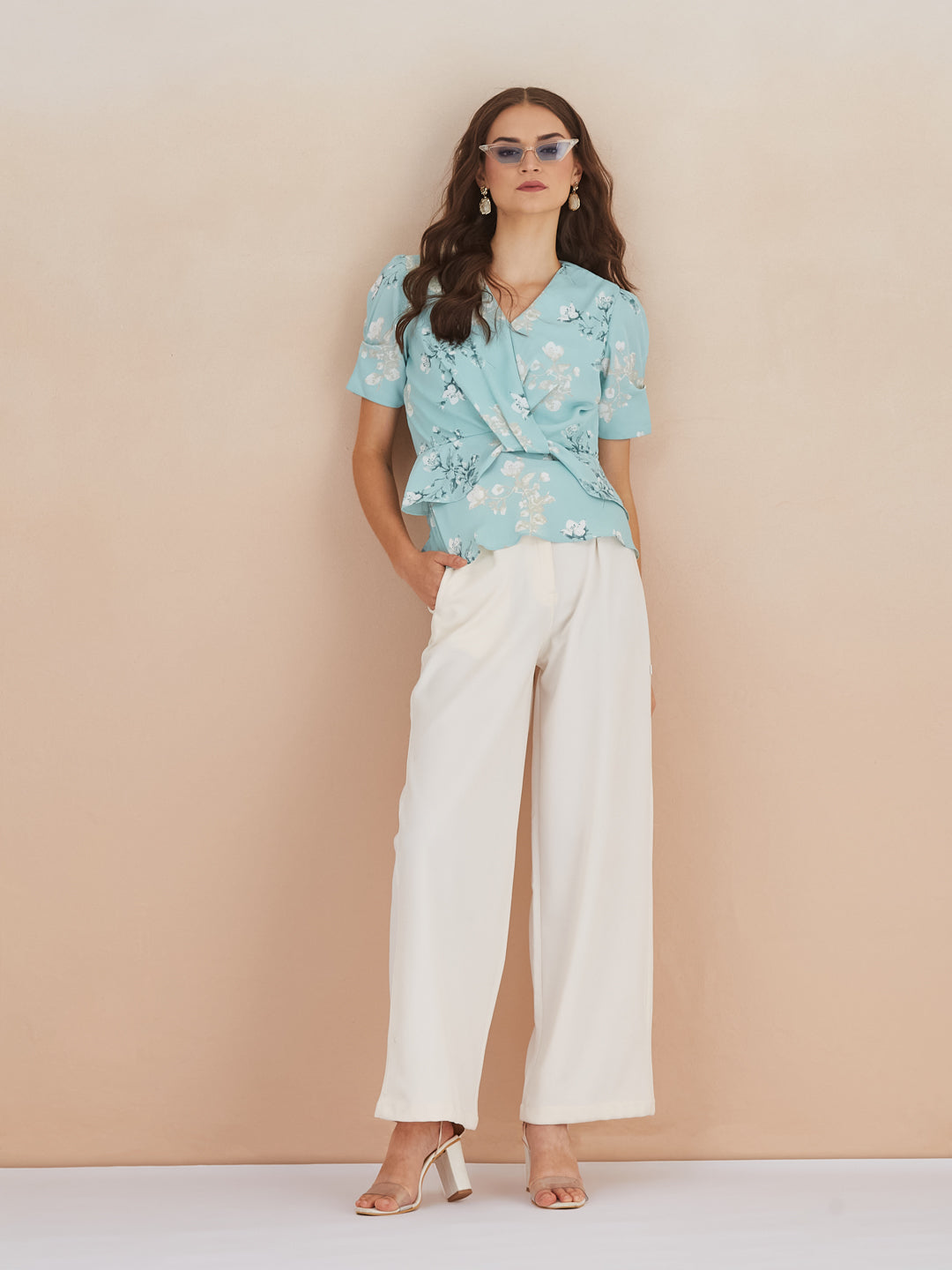 Latin Quarters Women Blue Floral Print Puffed Sleeves V-Neck Top for Casual Occasion