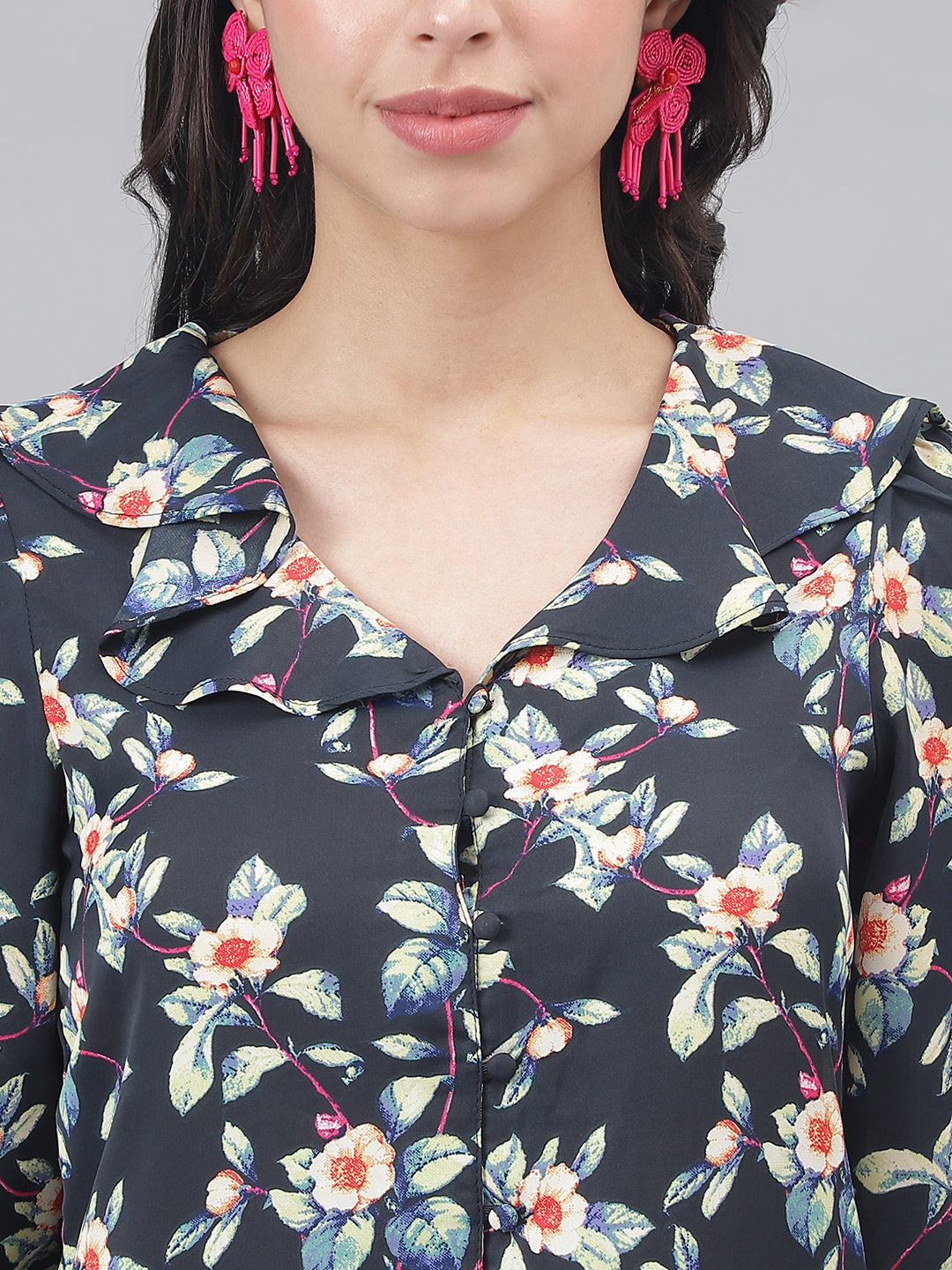 Black Full Sleeve Shirt Collar Women Floral Top