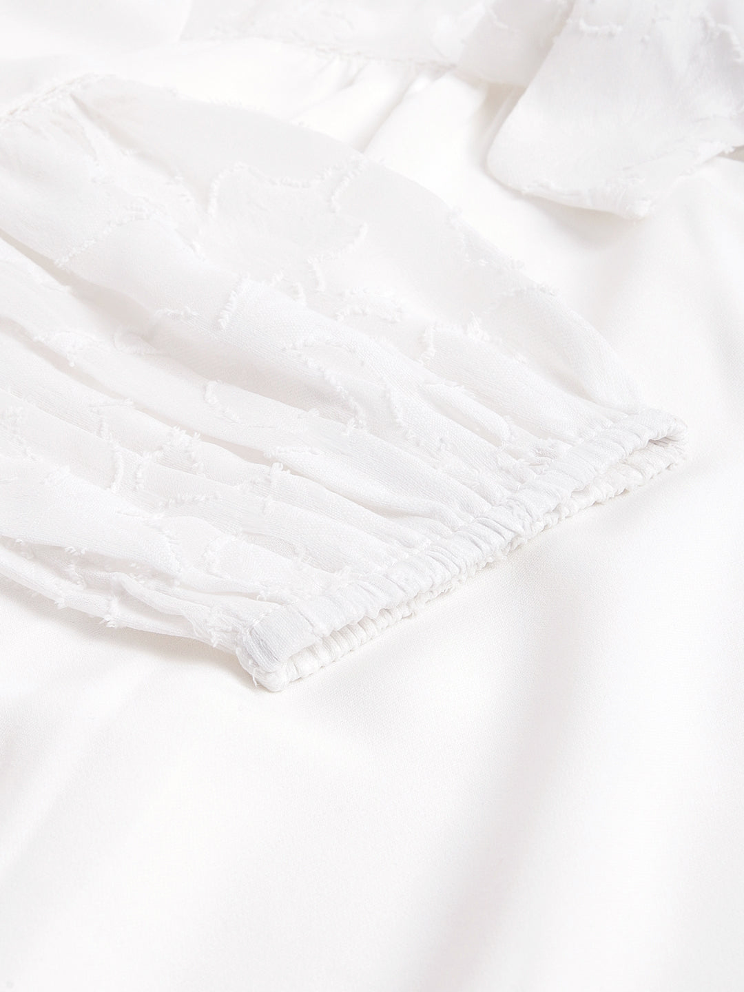 White 3/4 Sleeve Tie-Up Neck Women Solid Top