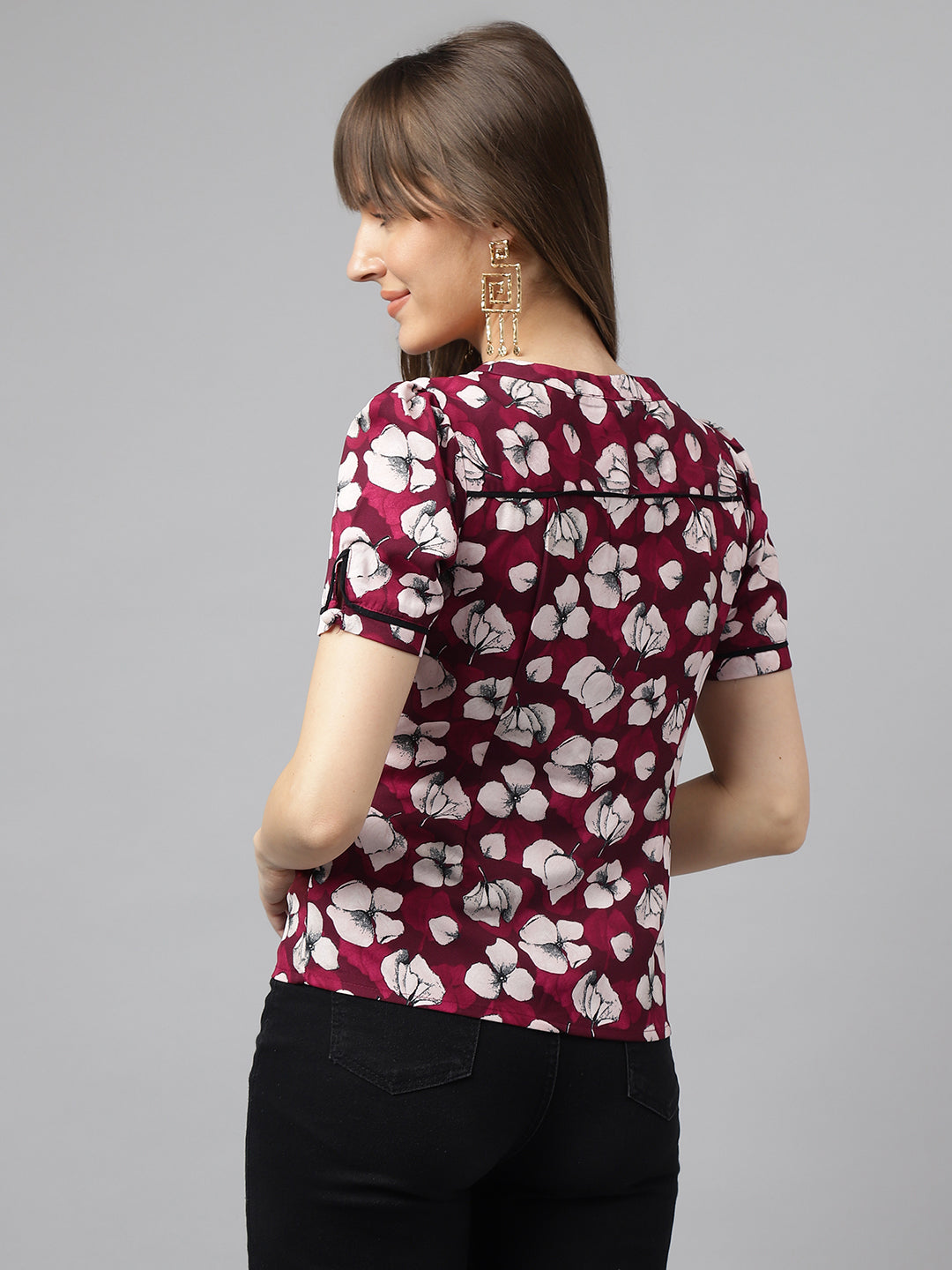 Maroon Half Sleeves Tie-Up Neck Floral Top For Casual Wear