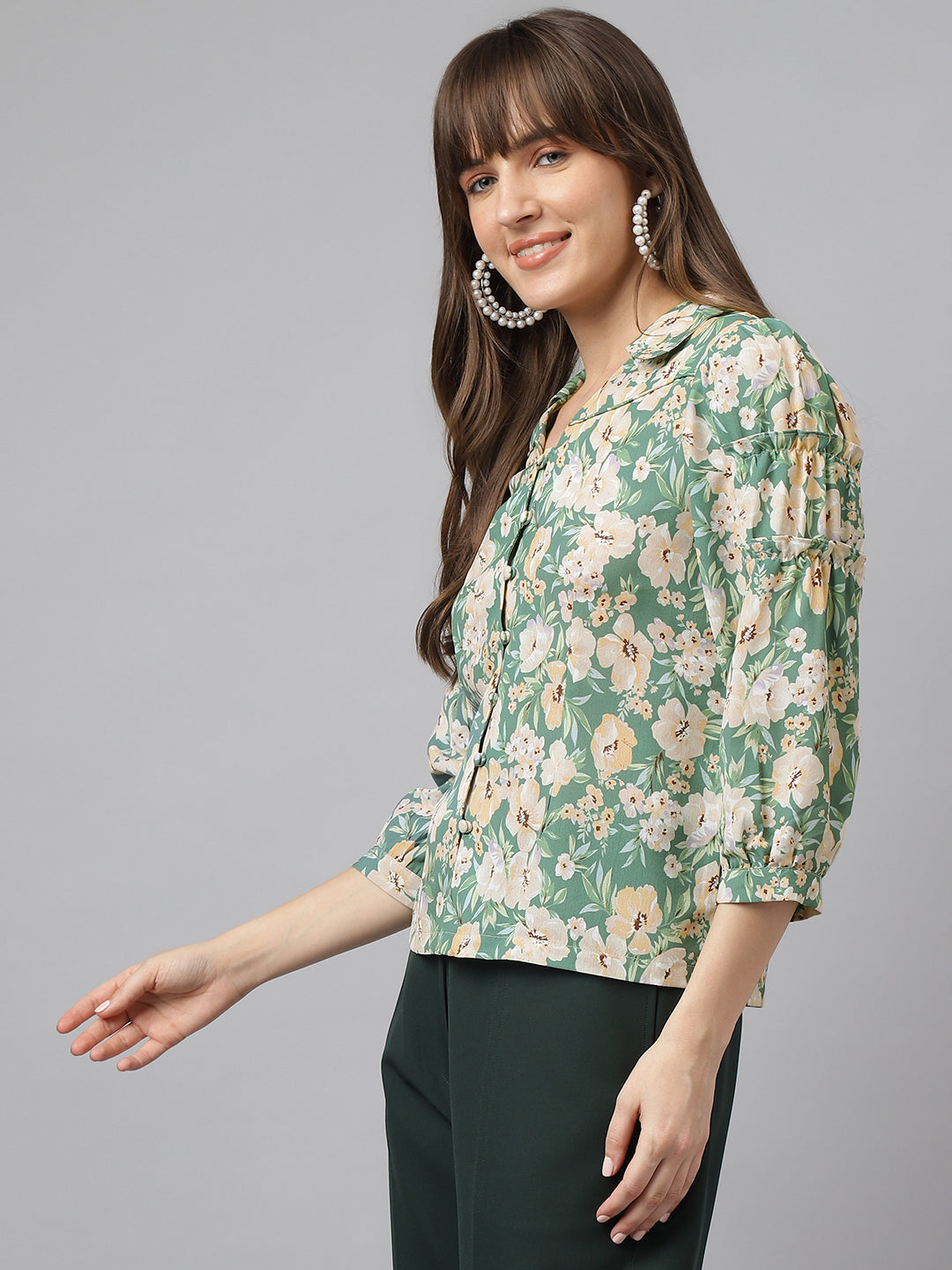 Green 3/4Th Sleeve Spread Collar Floral Shirt For Casual Wear