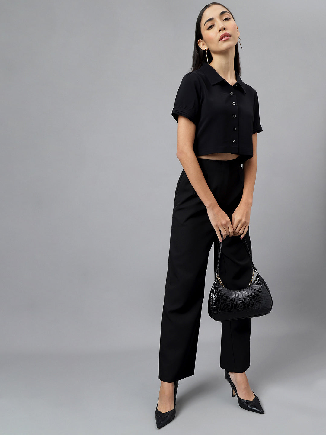 Black Short Sleeve Collar Crop Shirt