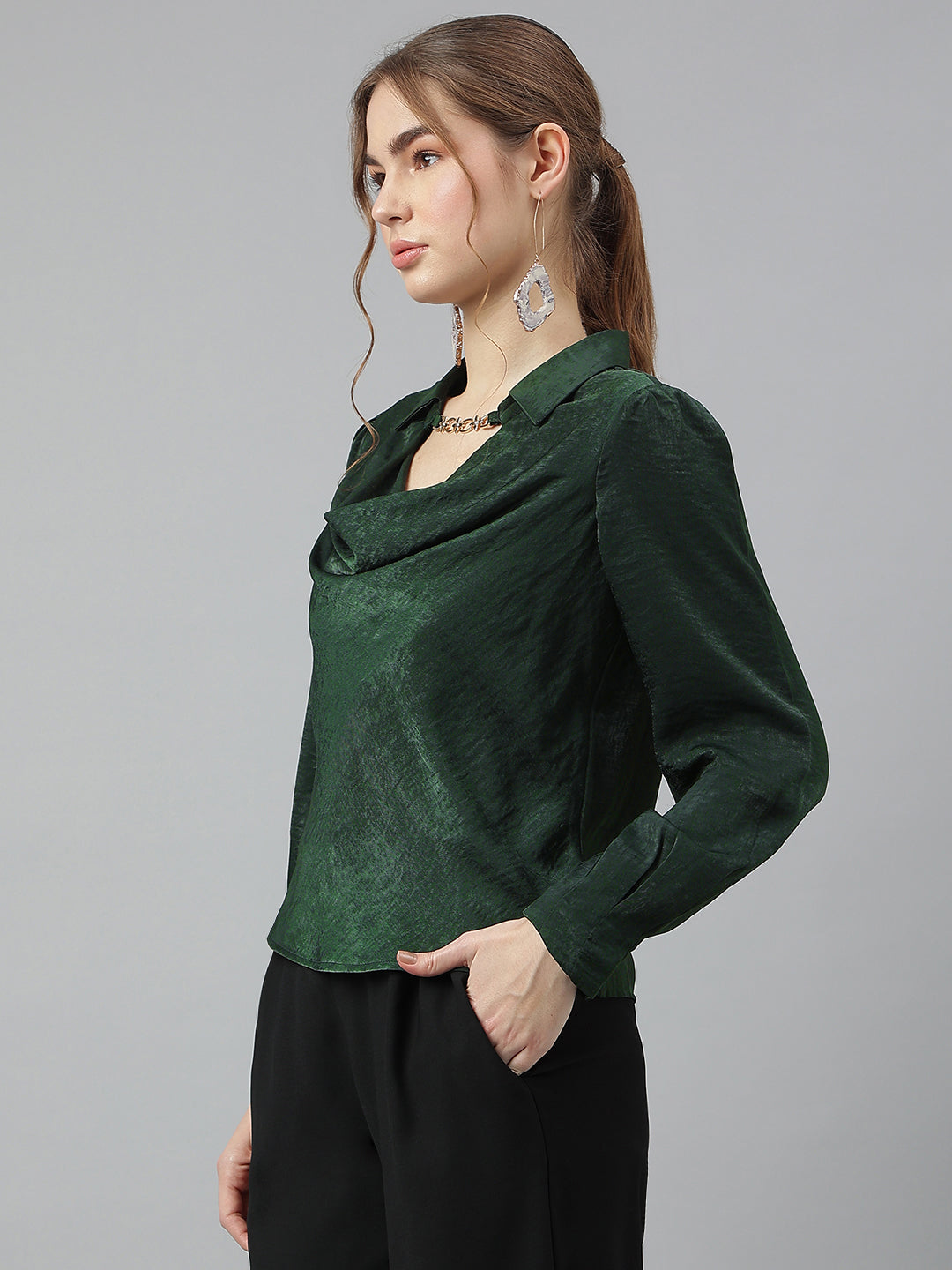 Latin Quarters Women Green Collar Long Sleeves Solid Top For Casual Wear