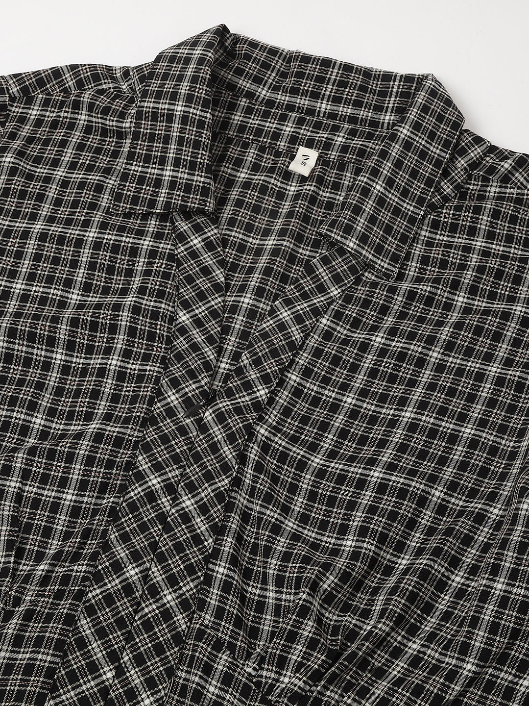Trendy Black Full Sleeve Collar Checkered Casual Shirt For Effortless Style