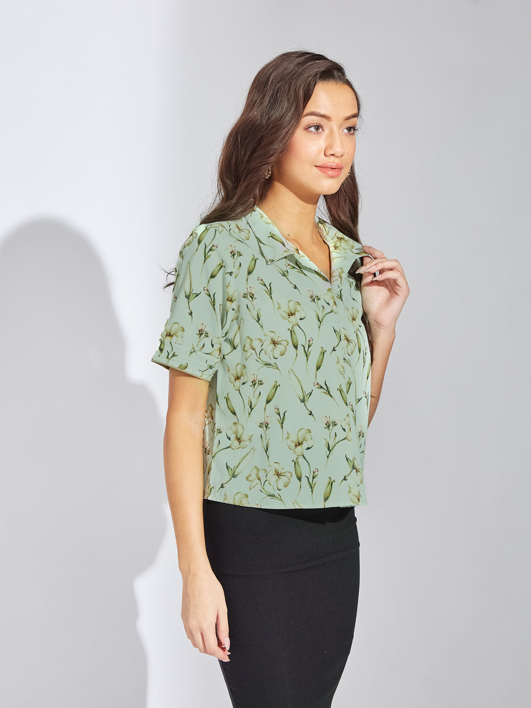 Latin Quarters Women Green Collar Neck Half Sleeves Printed Shirt Blouse For Casual