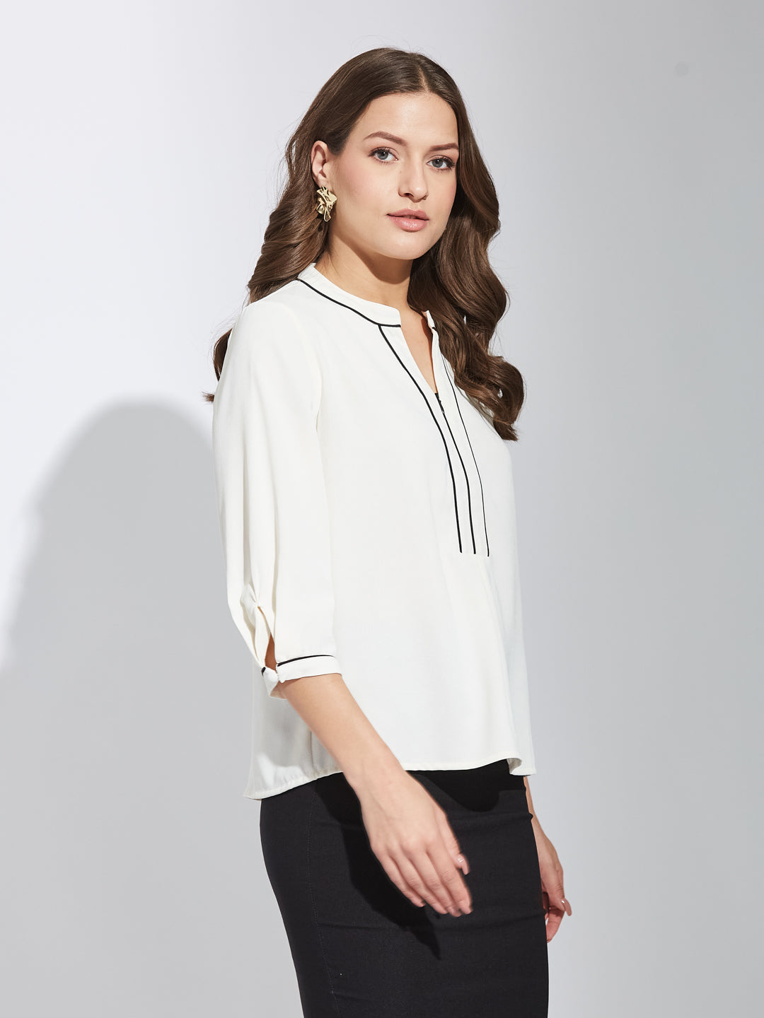 Latin Quarters Women Ivory Mandarin Collar Full Sleeves Solid Top