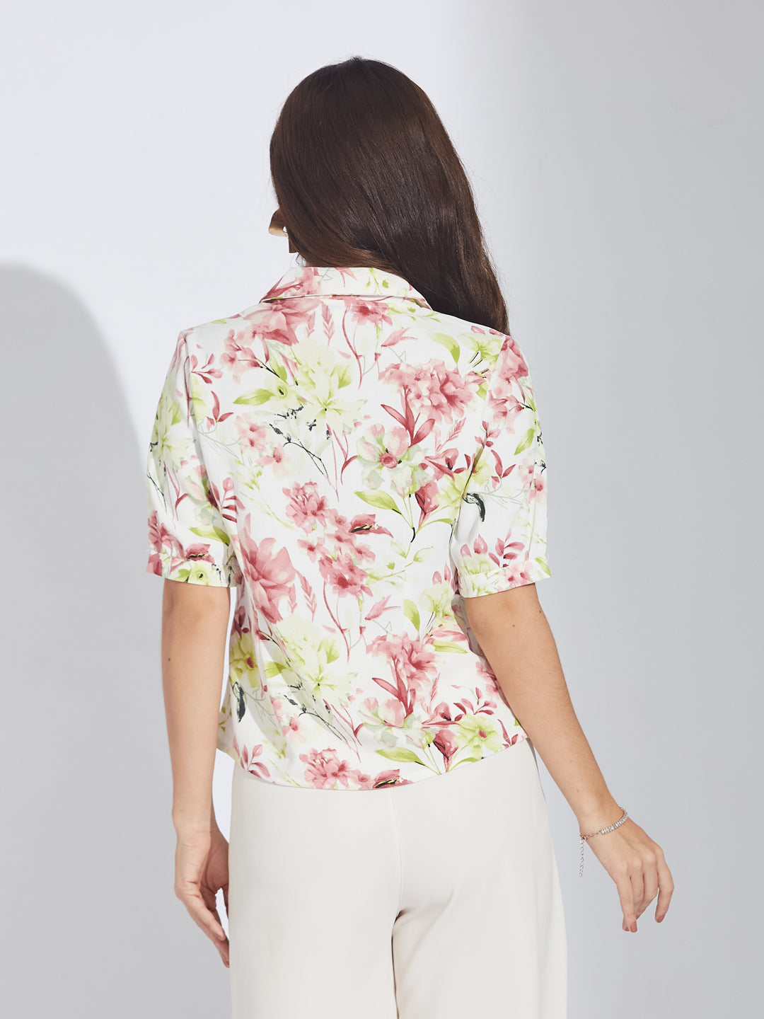 Latin Quarters Women's Green Floral Print Lapel Collar Wrap-Front Top