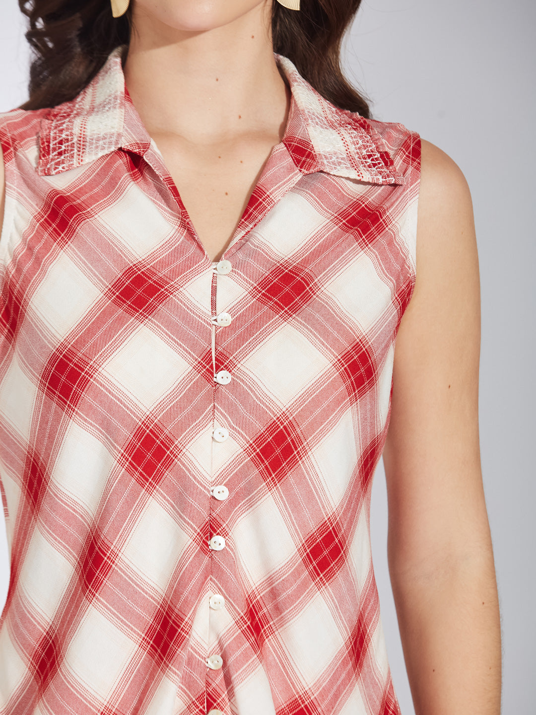 Latin Quarters Women's Red Check Sleeveless Collared Top
