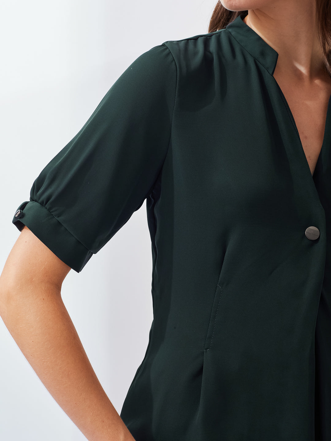 Latin Quarters Women Green Solid Mandarin Collar Short Sleeve Casual Regular Top