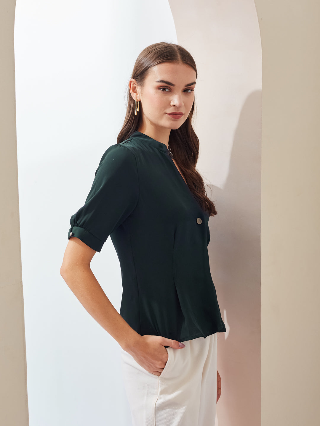 Latin Quarters Women Green Solid Mandarin Collar Short Sleeve Casual Regular Top