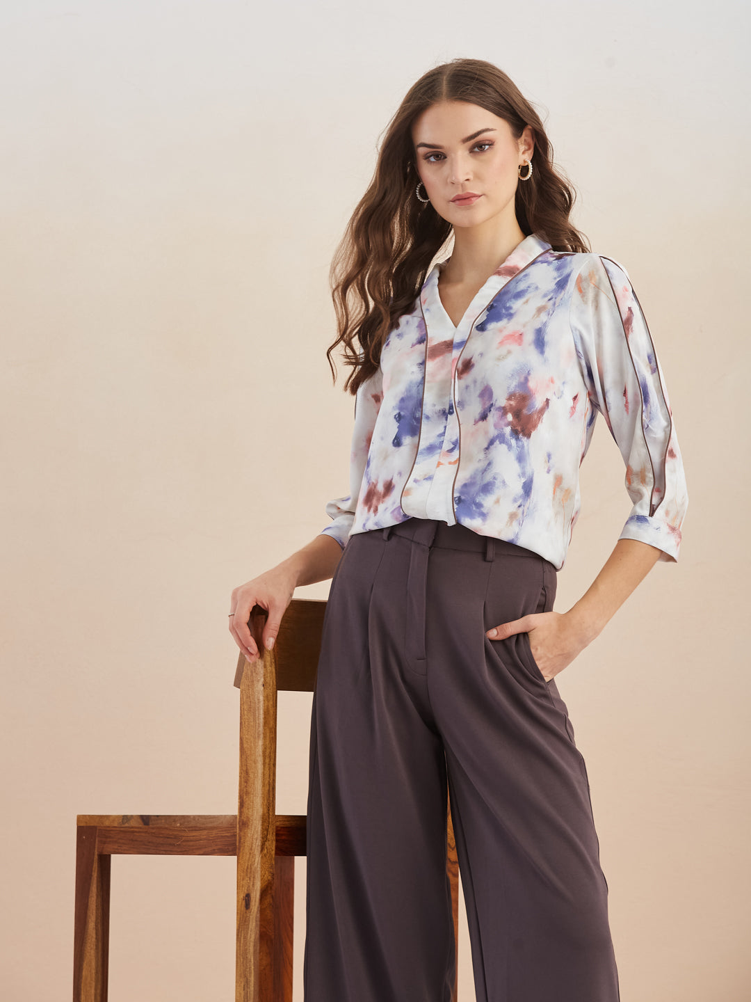 Latin Quarters Women White Abstract Print V-Neck 3/4th Sleeves Top for Casual Occasion