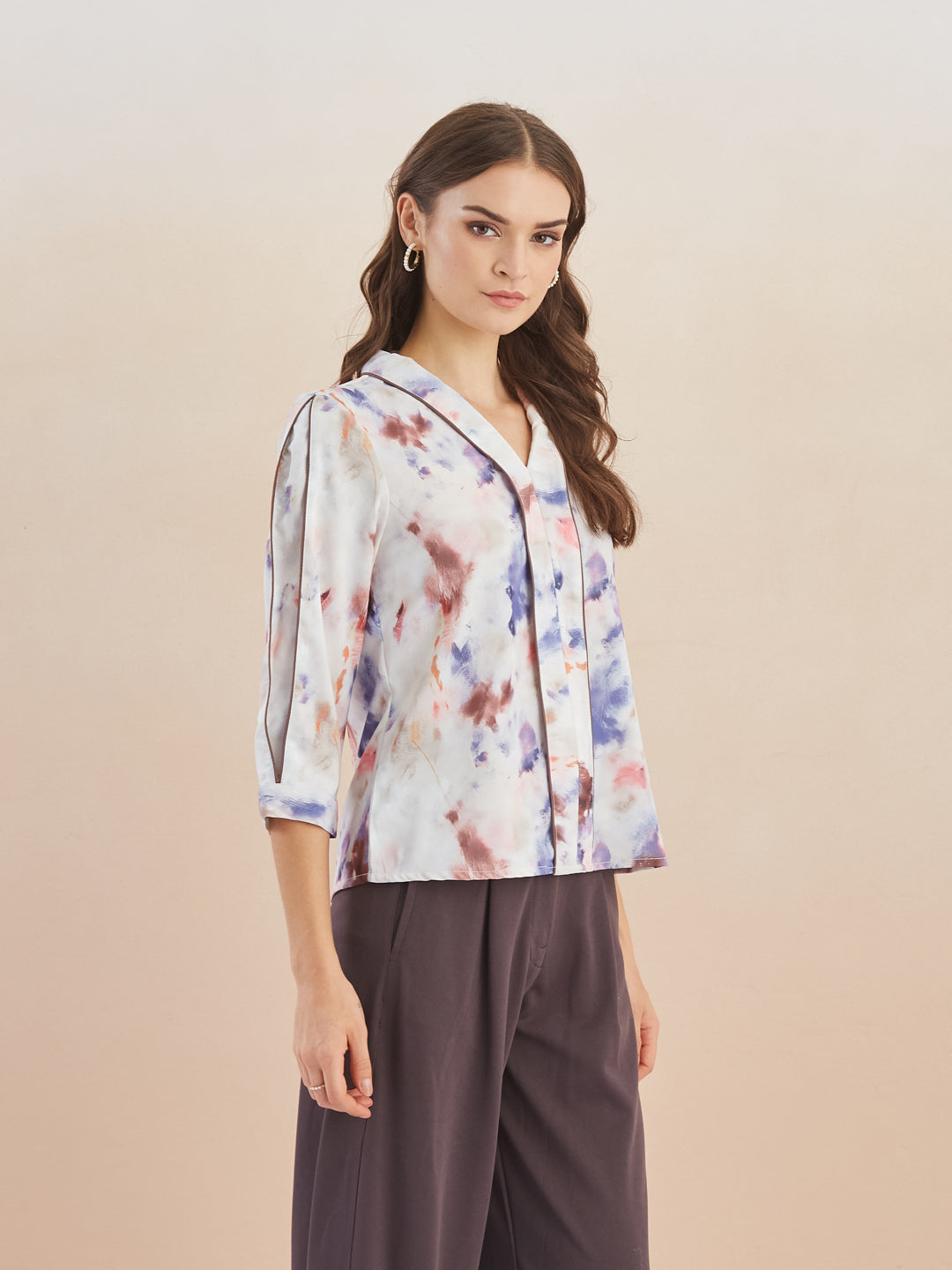 Latin Quarters Women White Abstract Print V-Neck 3/4th Sleeves Top for Casual Occasion