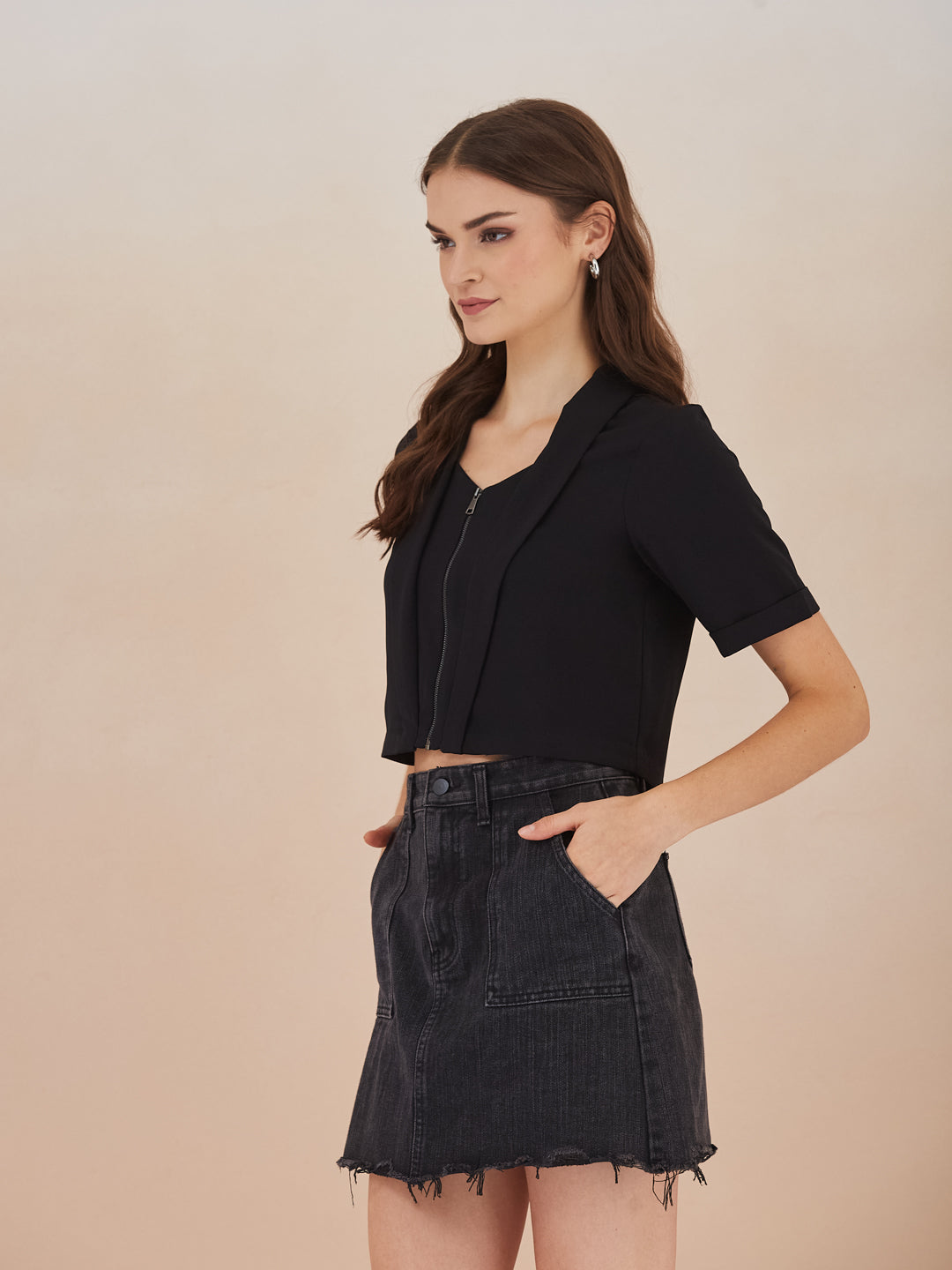 Latin Quarters Women Black V-Neck Short Sleeve Solid Front Zip Crop Top For Casual Wear
