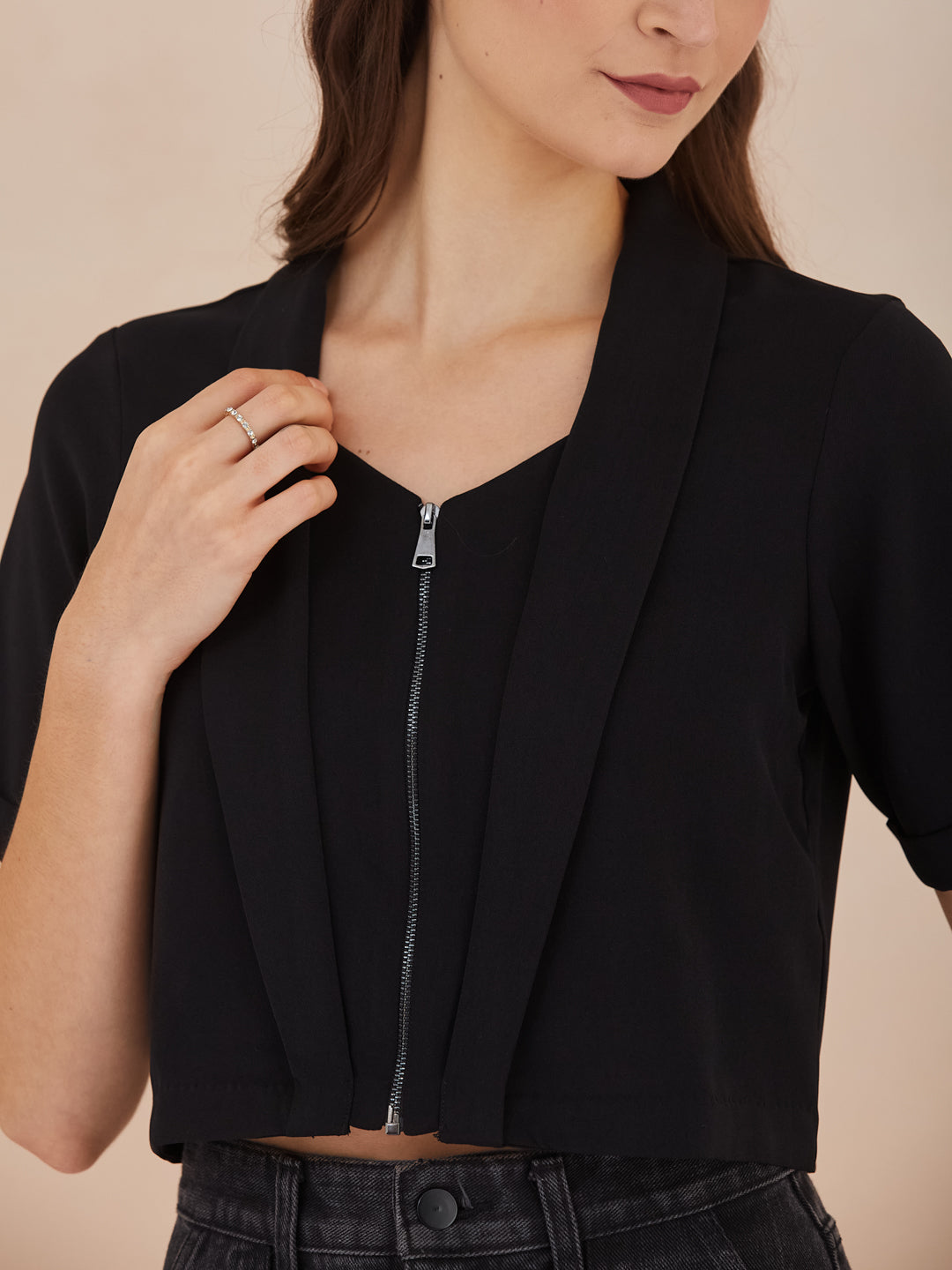 Latin Quarters Women Black V-Neck Short Sleeve Solid Front Zip Crop Top For Casual Wear