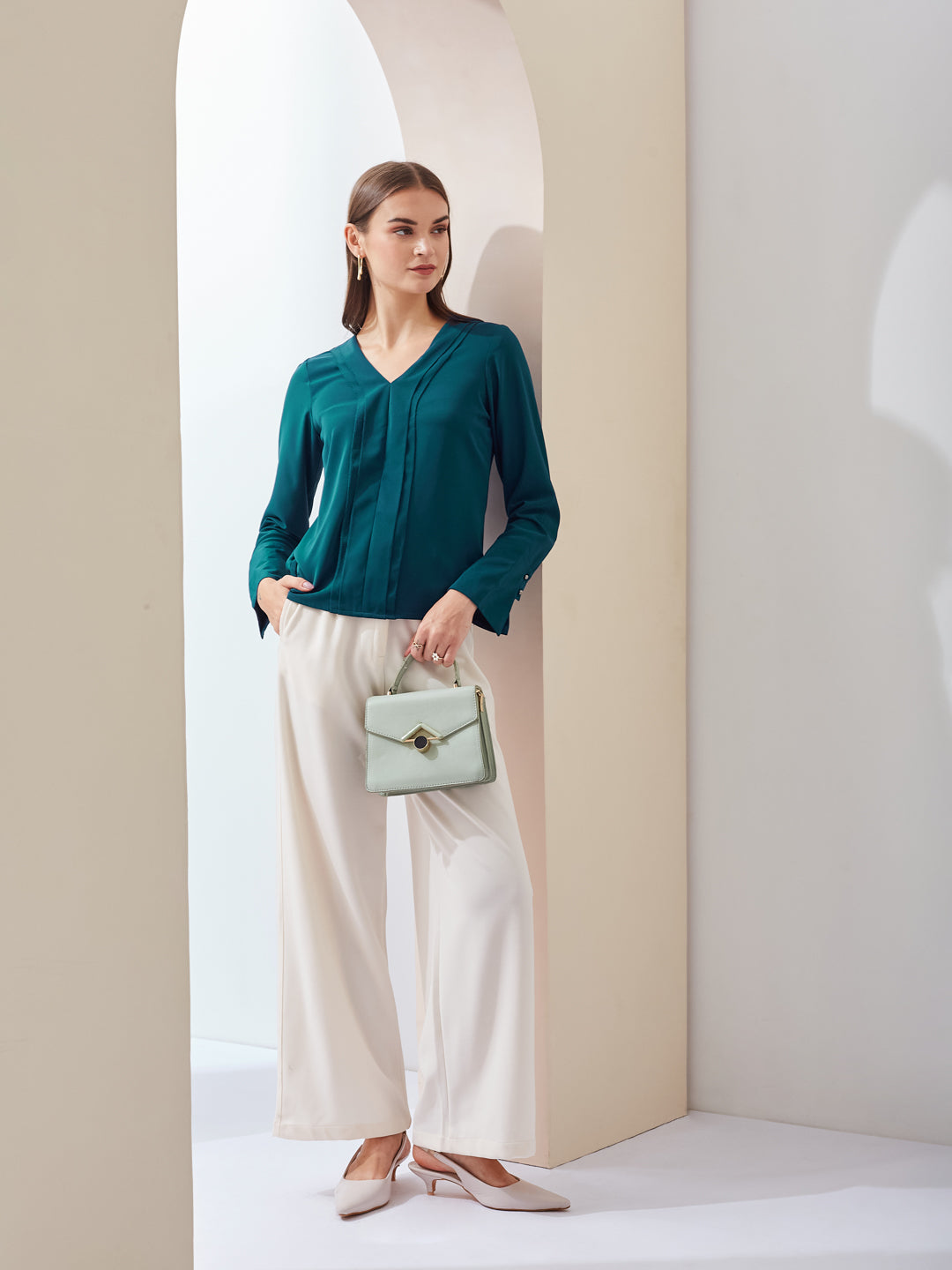 Latin Quarters Women Teal Solid V-Neck Long Sleeve Casual Regular Top