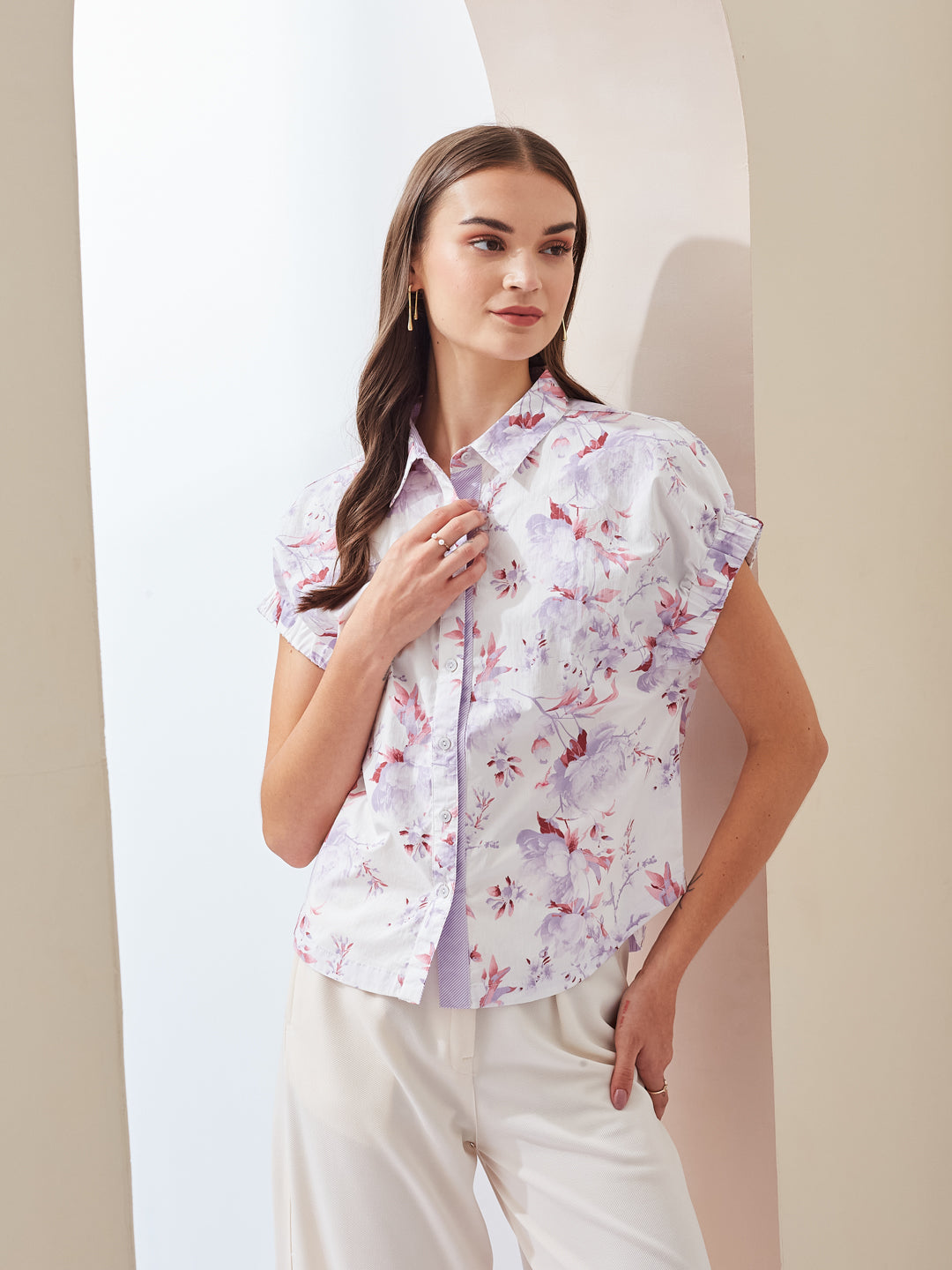 Latin Quarters Women White Floral Printed Collared Short Sleeve Regular Casual Shirt