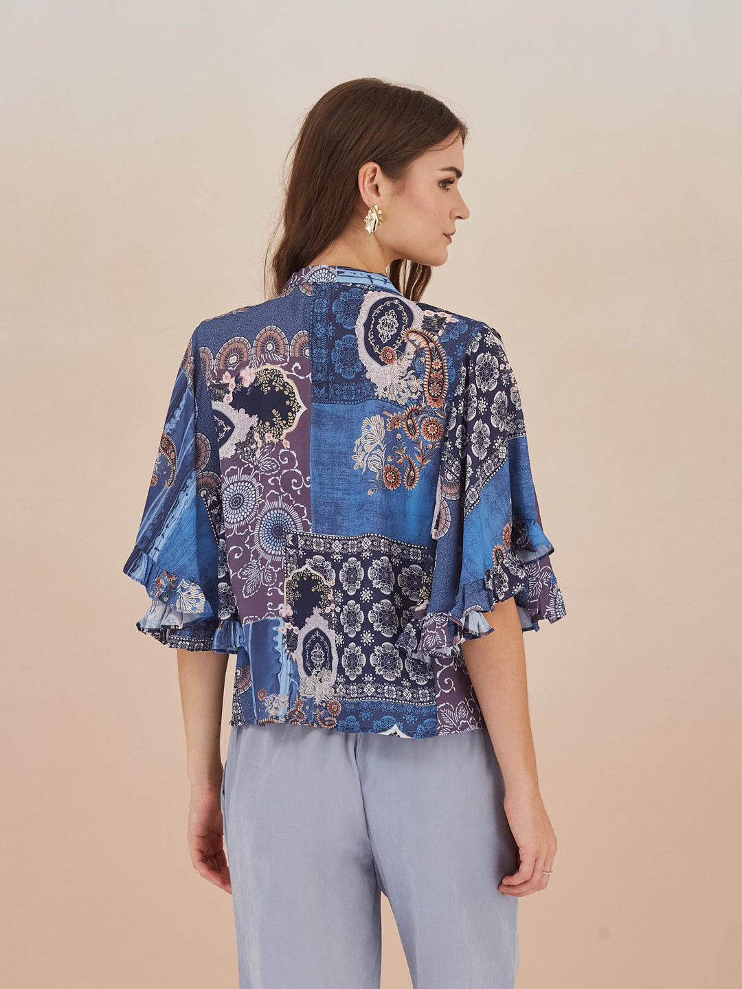 Latin Quarters Women Blue Paisley Print High Neck Cap Sleeve Top for Casual Wear