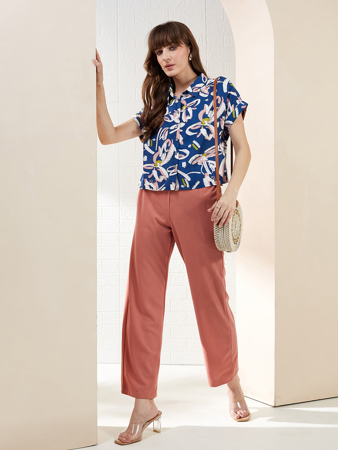 Latin Quarters Women's Blue Short Sleeves Collared Printed Casual Crop Shirt