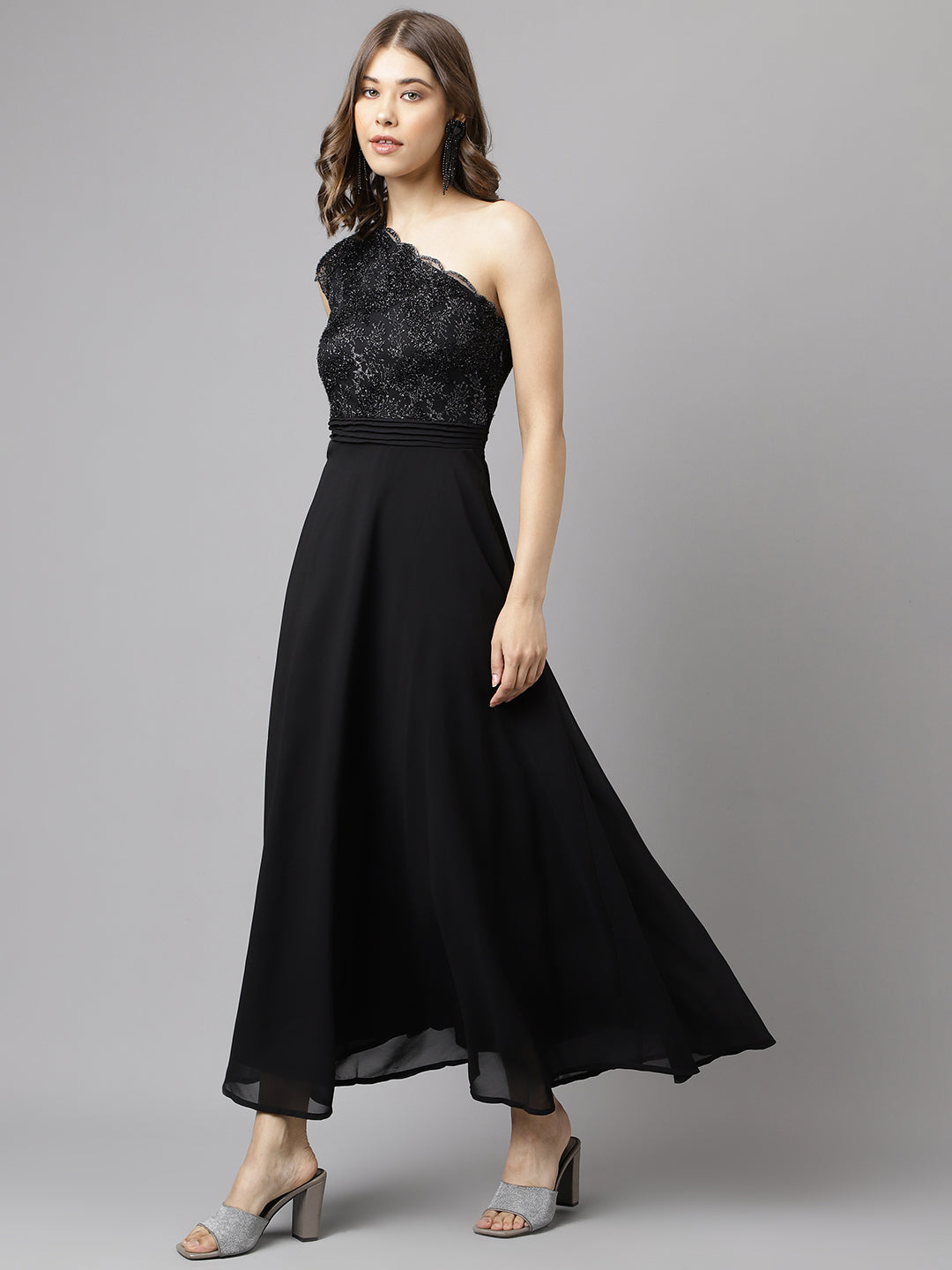 Black Cap-Sleeve Solid Sequin Dress