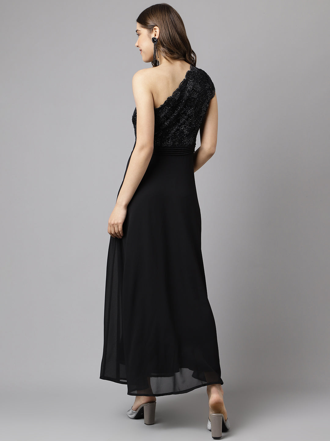 Black Cap-Sleeve Solid Sequin Dress