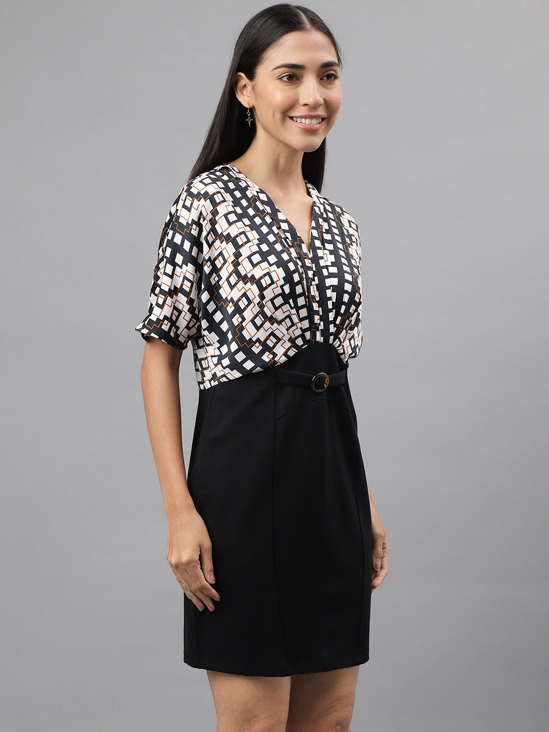 Black Half Sleeve V-Neck Printed 2 Fir 1 Dress