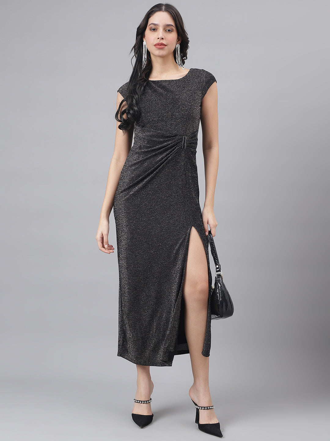 Black Short Sleeves Round Neck Solid Maxi Dress For Party Wear