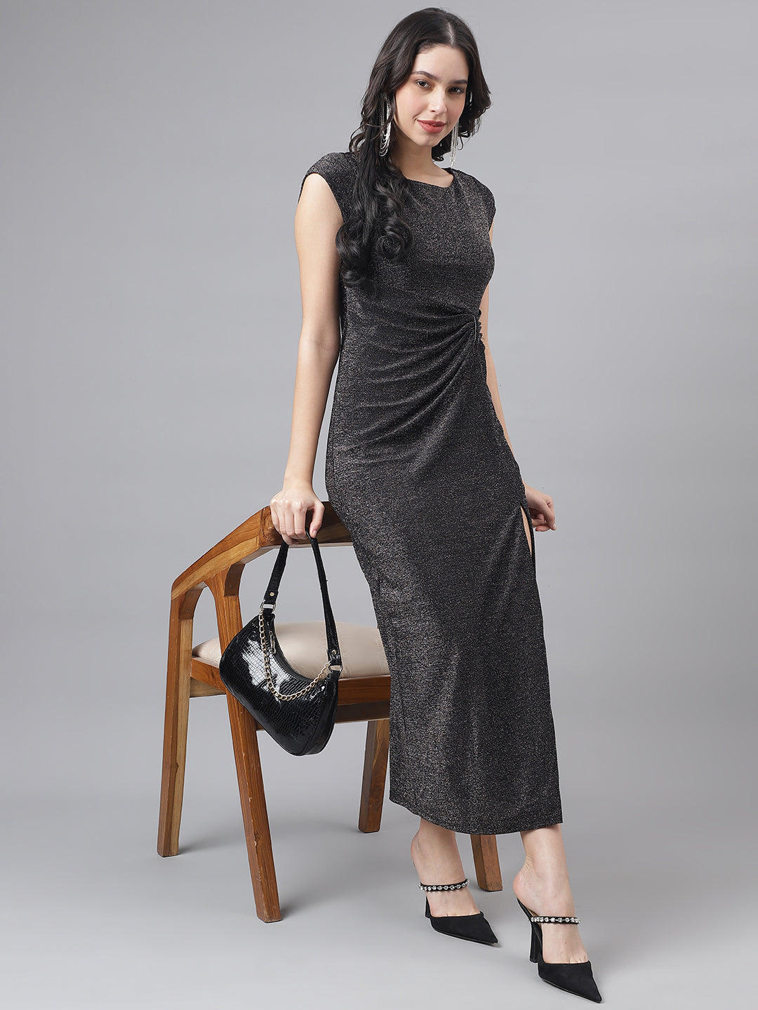 Black Short Sleeves Round Neck Solid Maxi Dress For Party Wear