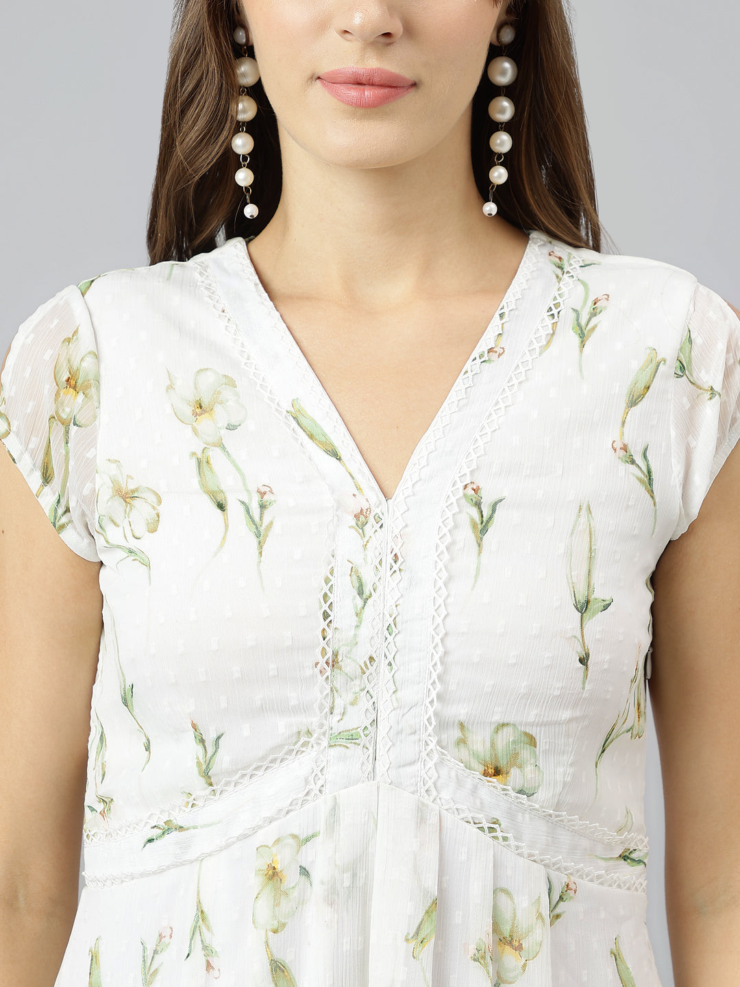 Green V Neck Half Sleeves Fit And Flare Maxi Dress For Casual Wear