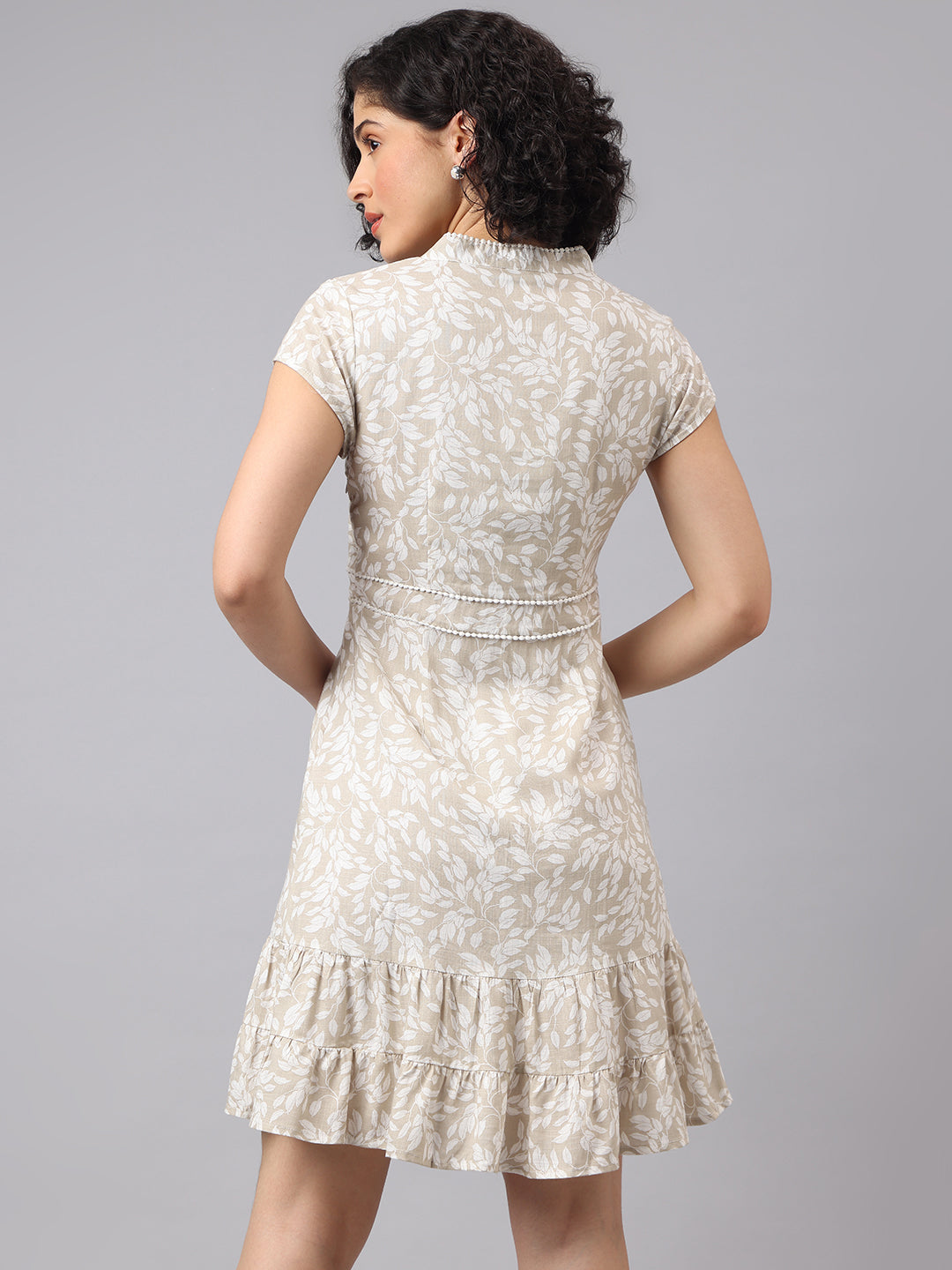 Chic Beige Cap Sleeve Mandarin Printed Casual Dress For Effortless Style
