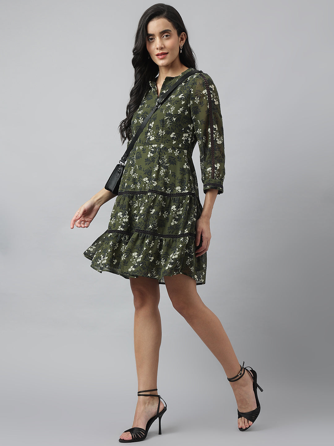 Green 3/4 Sleeve Round Neck Printed Above Knee Dress For Casual Wear