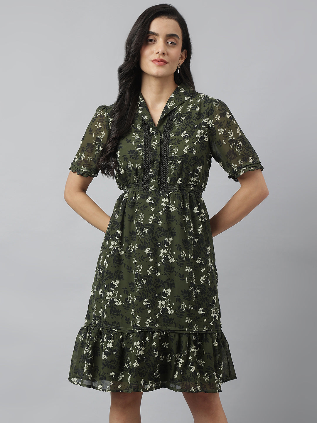 Green Half Sleeve Collared Neck Printed Knee Length Dress For Casual W