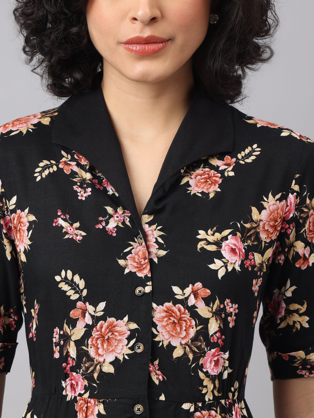Latin Quarters Women Black V-Neck Half Sleeves Printed Shirt Dress For Casual Wear