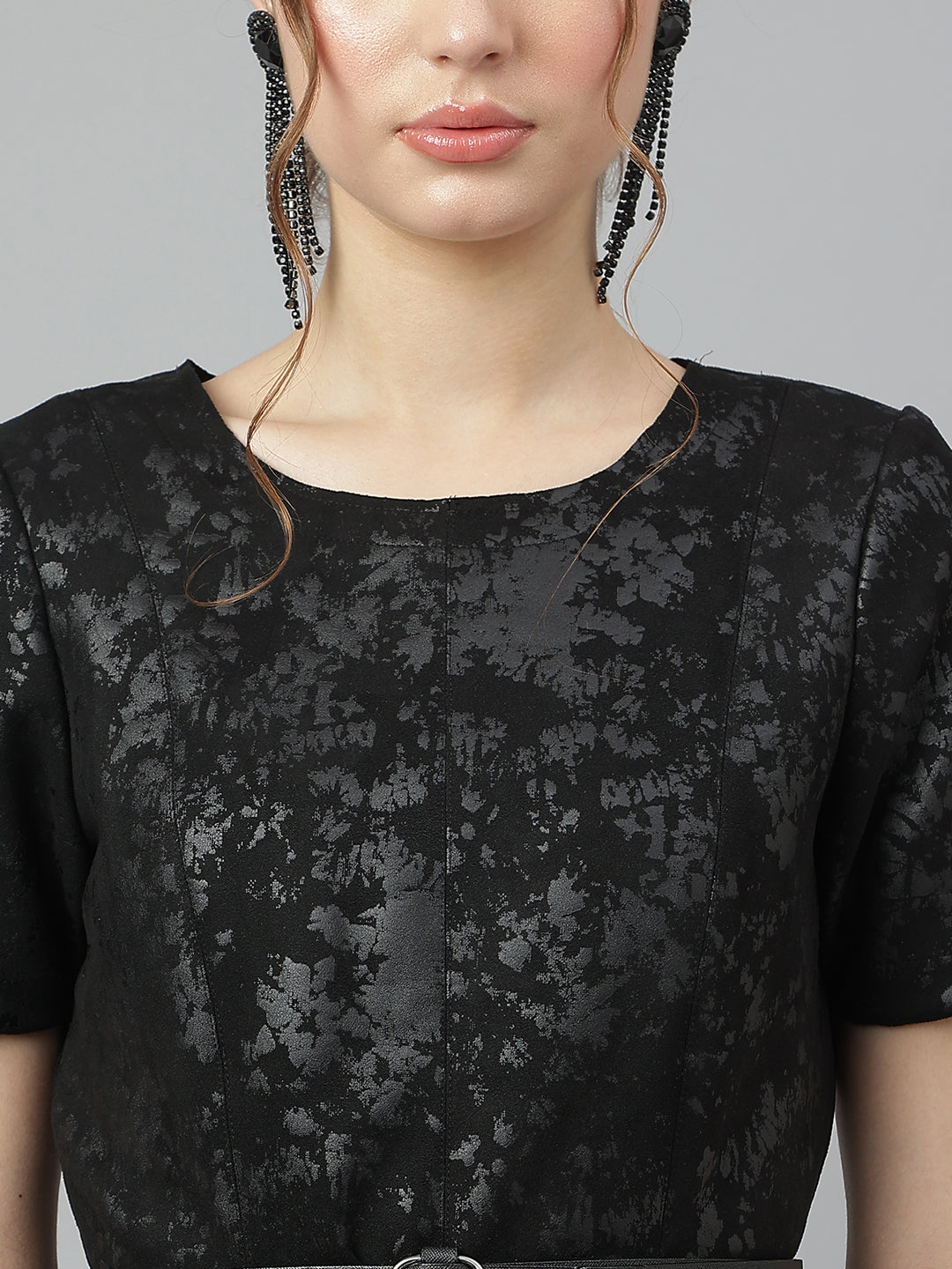 Black Round Neck Short Sleeves Solid A-Line Dress For Casual Wear