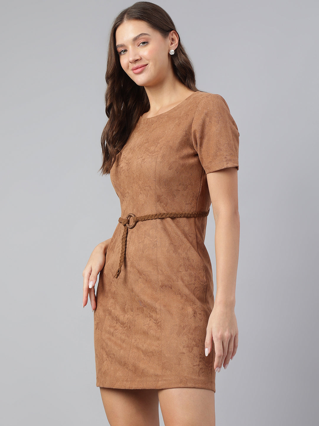 Stylish Brown Short Sleeve Round Neck Solid Casual Dress For Everyday Comfort