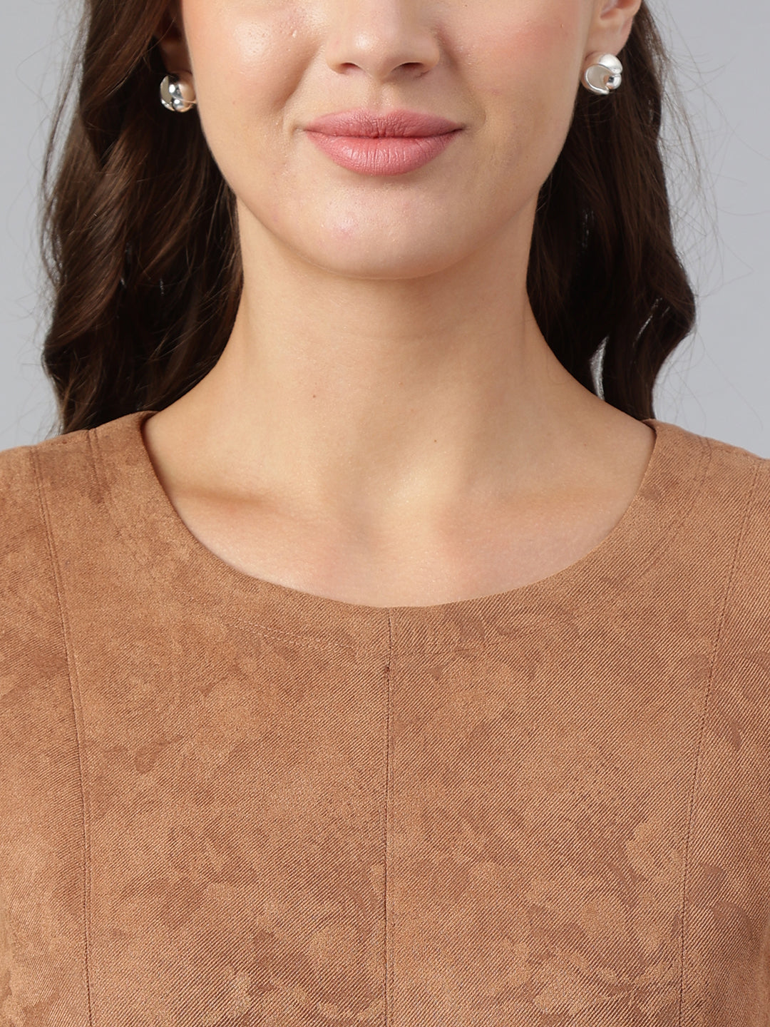 Stylish Brown Short Sleeve Round Neck Solid Casual Dress For Everyday Comfort