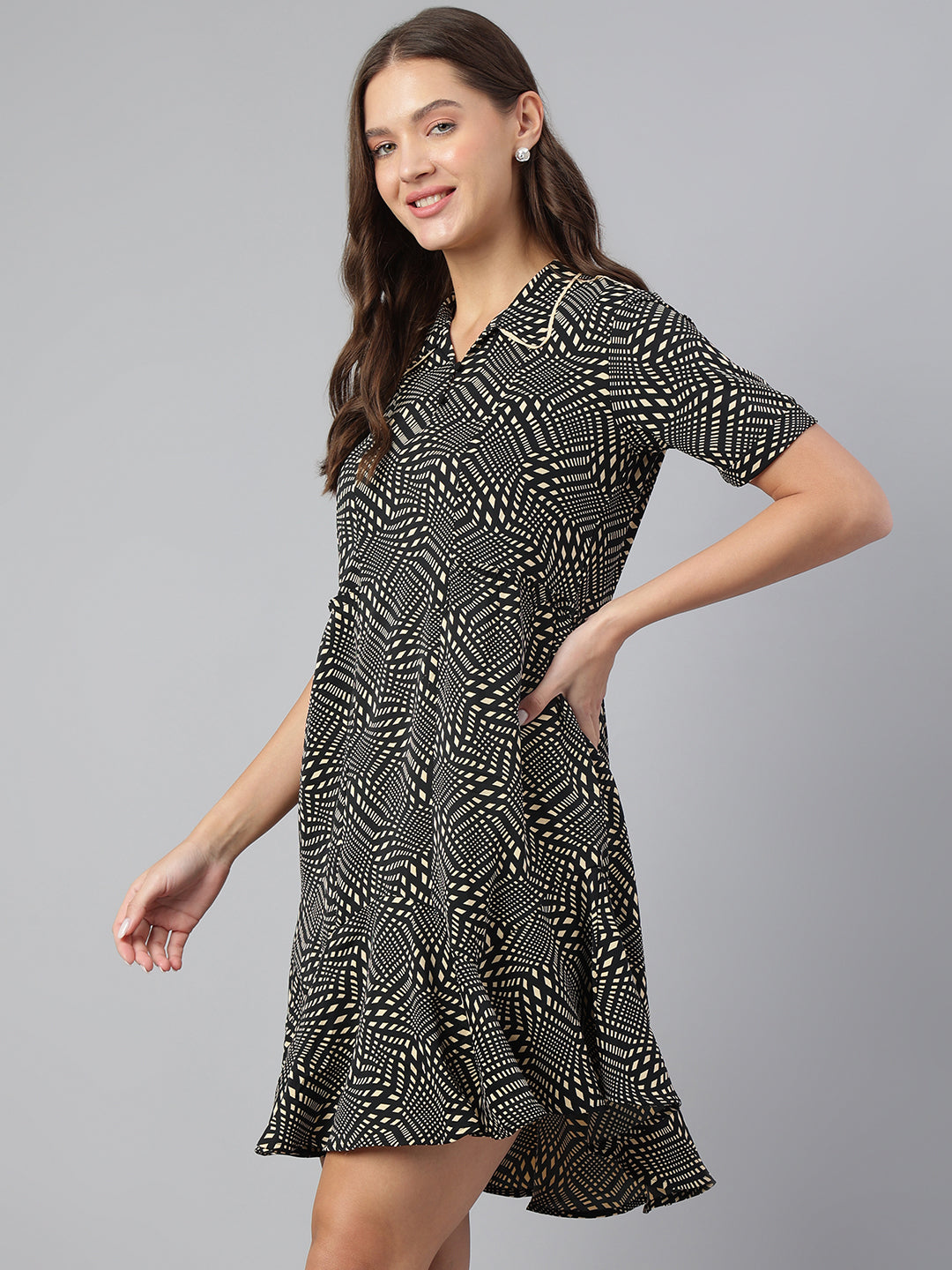 Chic Black Half Sleeve Collar Printed Casual Dress For Effortless Elegance